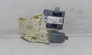 Motorino Alzavetro anteriore Sinistro per Ford Focus Berlina 4 Serie (2008 - 2011)