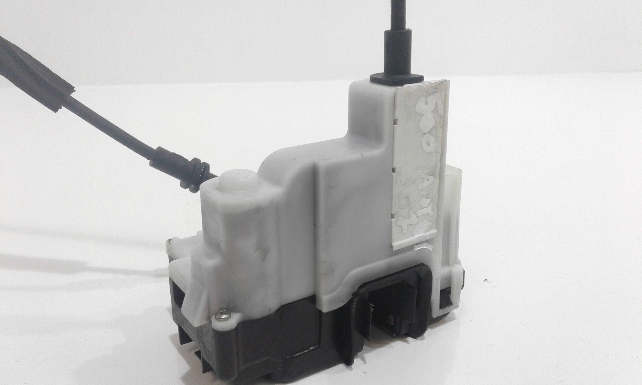 Serratura Anteriore Destra FIAT 500 Serie (07>14)