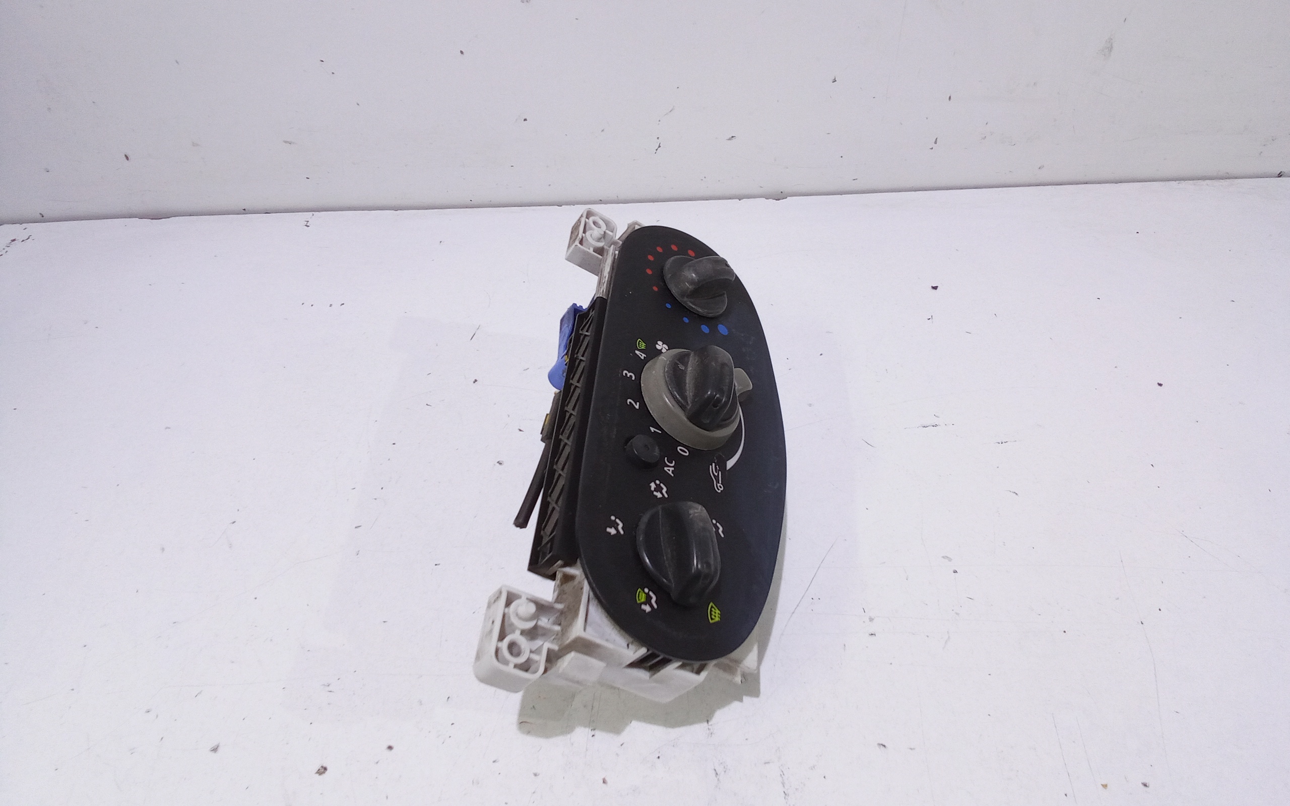 Comandi Clima per Dacia Sandero 1 Serie (2008 - 2012)