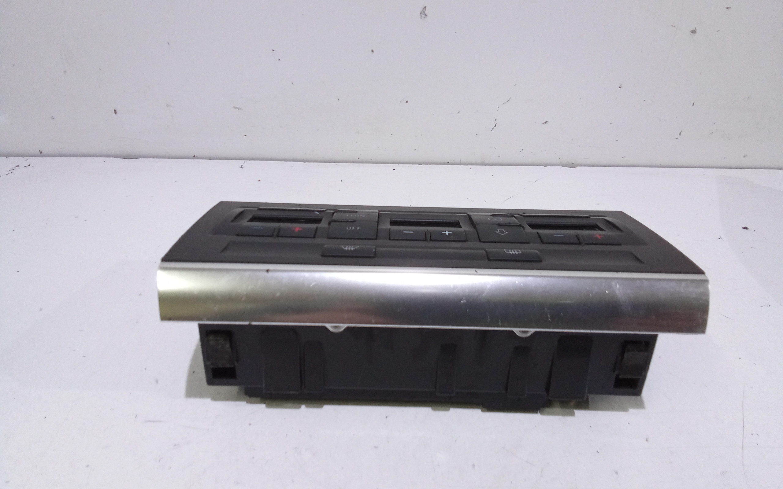 Comandi Clima per Audi A4 Avant (8ed) (04>08) (2004 - 2008)