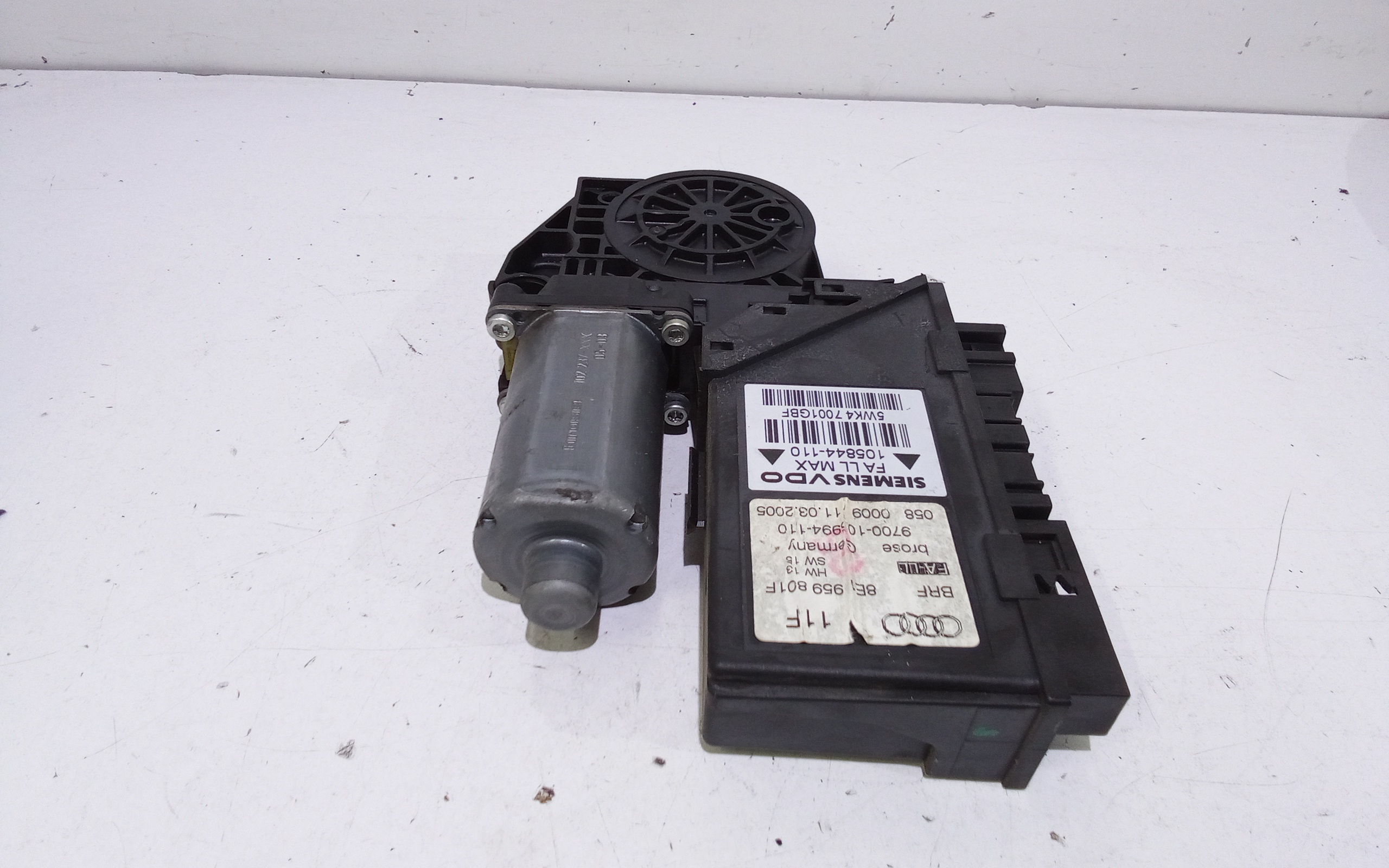 Motorino Alzavetro anteriore Sinistro per Audi A4 Avant (8ed) (04>08) (2004 - 2008)