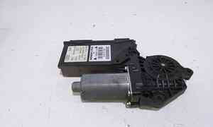 Motorino Alzavetro posteriore destra per Audi A4 Avant (8ed) (04>08) (2004 - 2008)