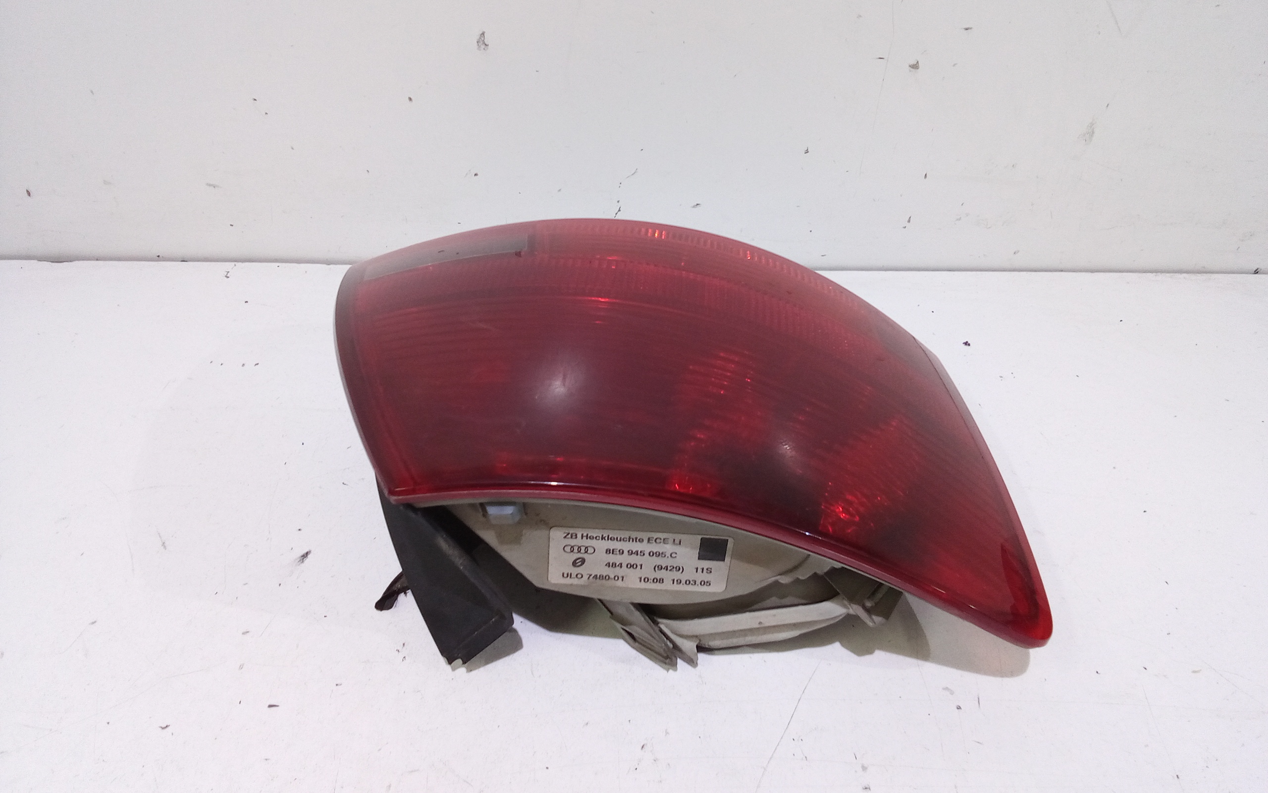 Stop fanale Posteriore sinistro lato Guida per Audi A4 Avant (8ed) (04>08) (2004 - 2008)