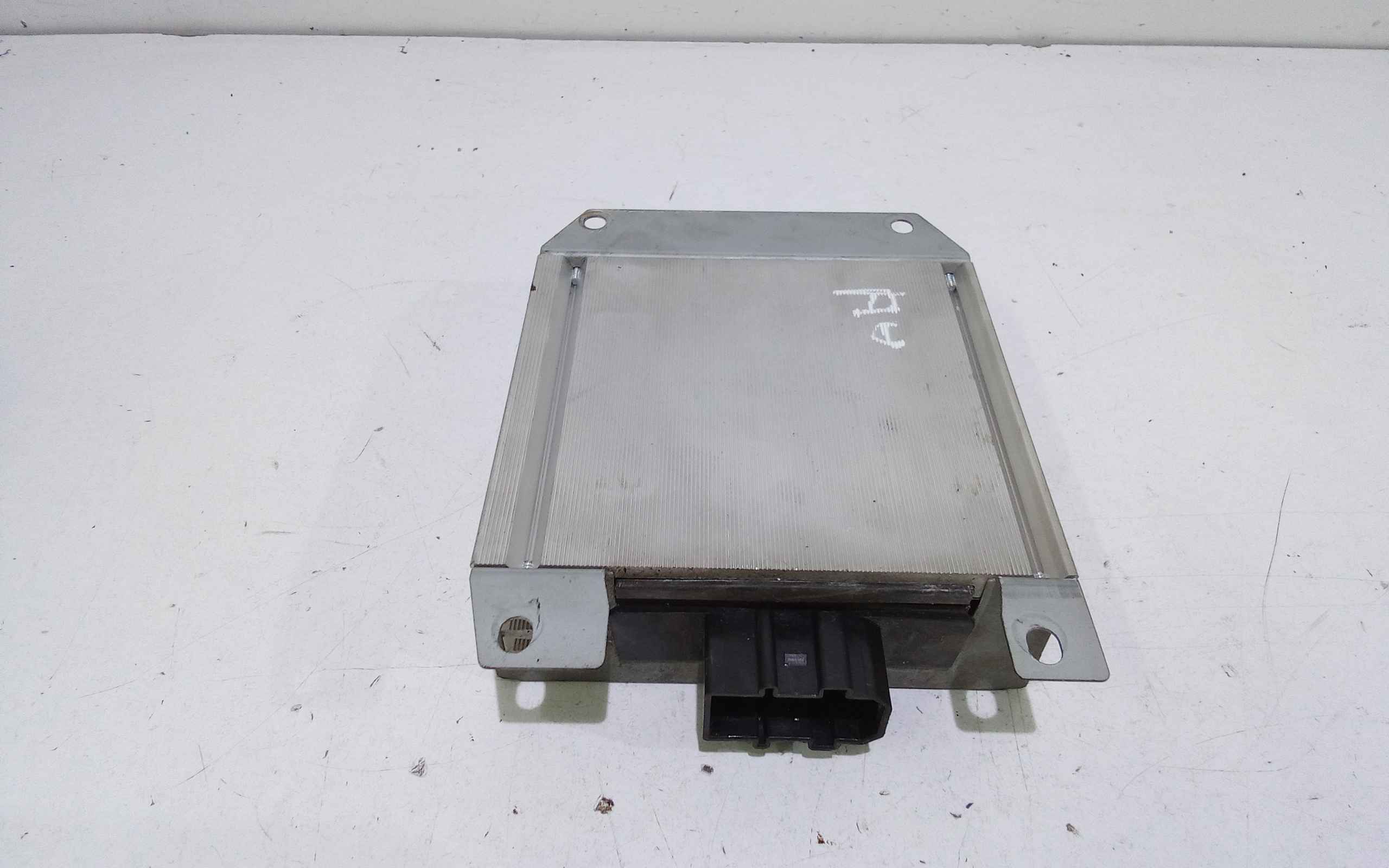 Amplificatore autoradio per Audi A4 Avant (8ed) (04>08) (2004 - 2008)