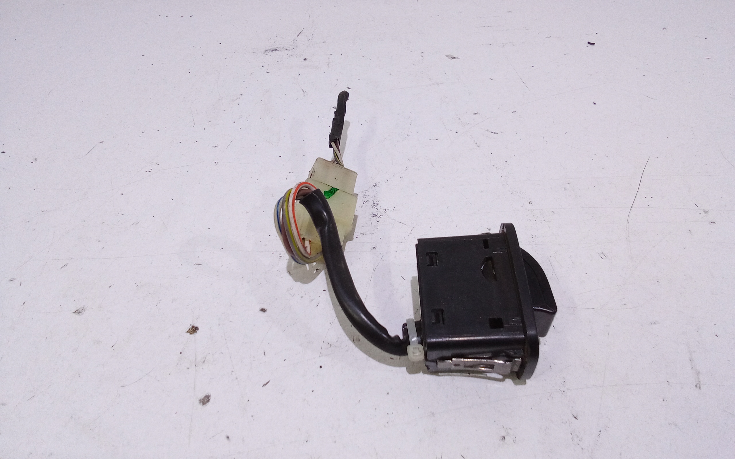 Pulsantiera Posteriore Sinistra per Tata Indigo 2 Serie (2009 - In produzione)