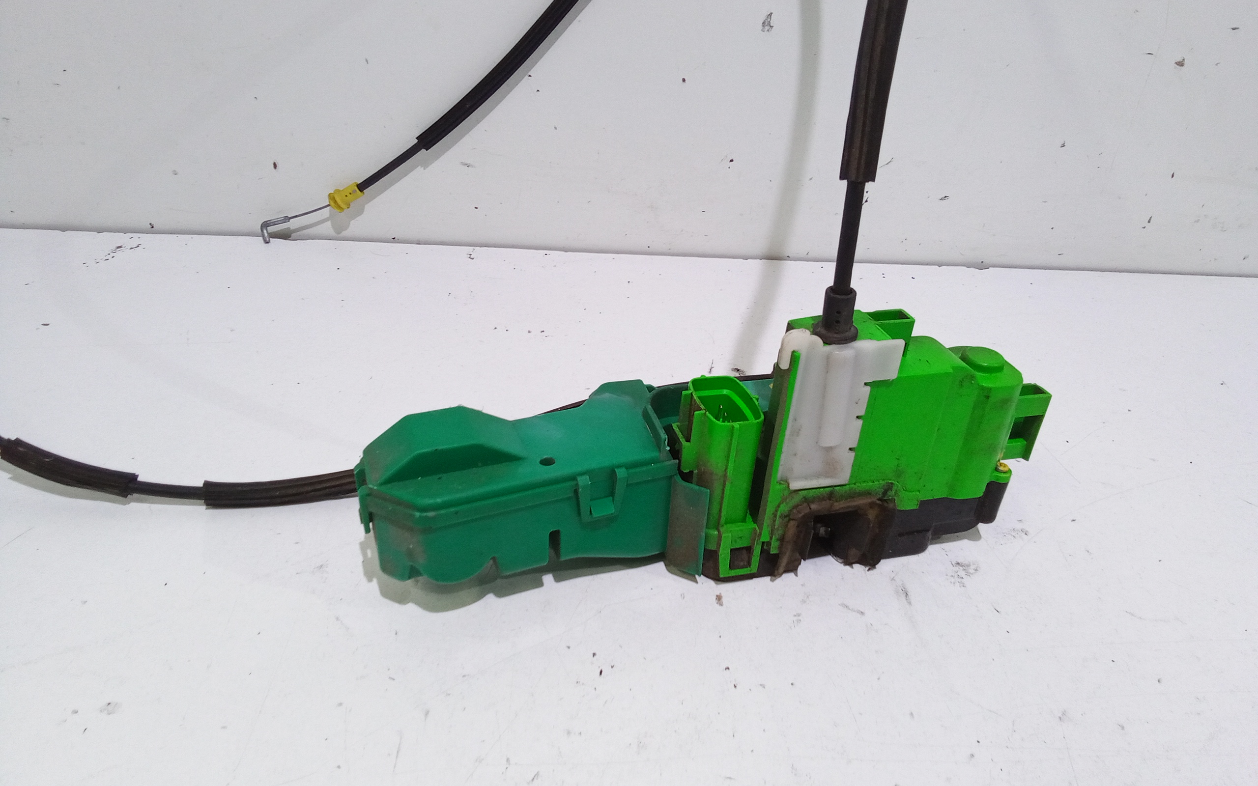 Serratura Anteriore Sinistra per Alfa Romeo Mito Serie (955_) (08>) (2008 - In produzione)