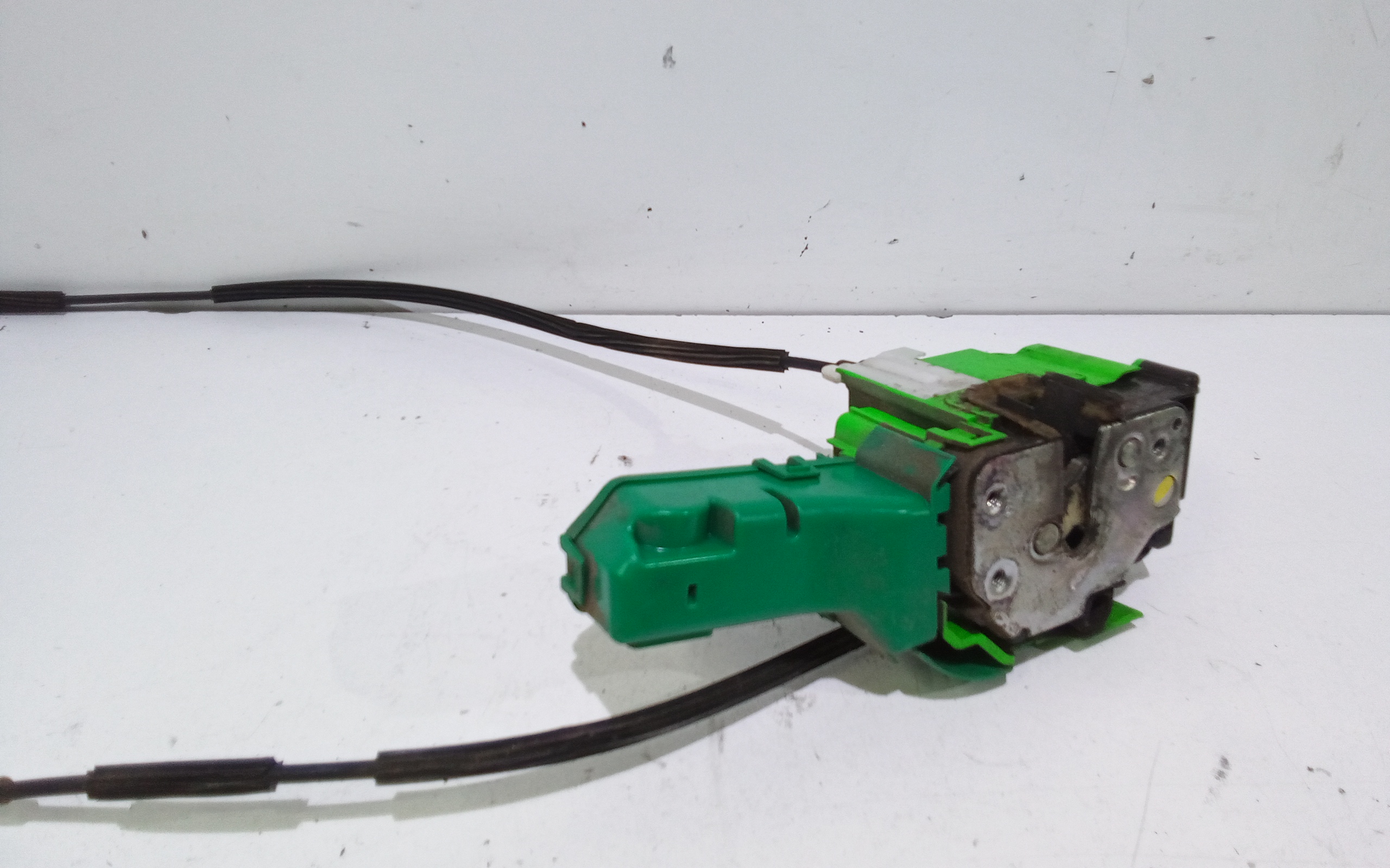 Serratura Anteriore Sinistra per Alfa Romeo Mito Serie (955_) (08>) (2008 - In produzione)