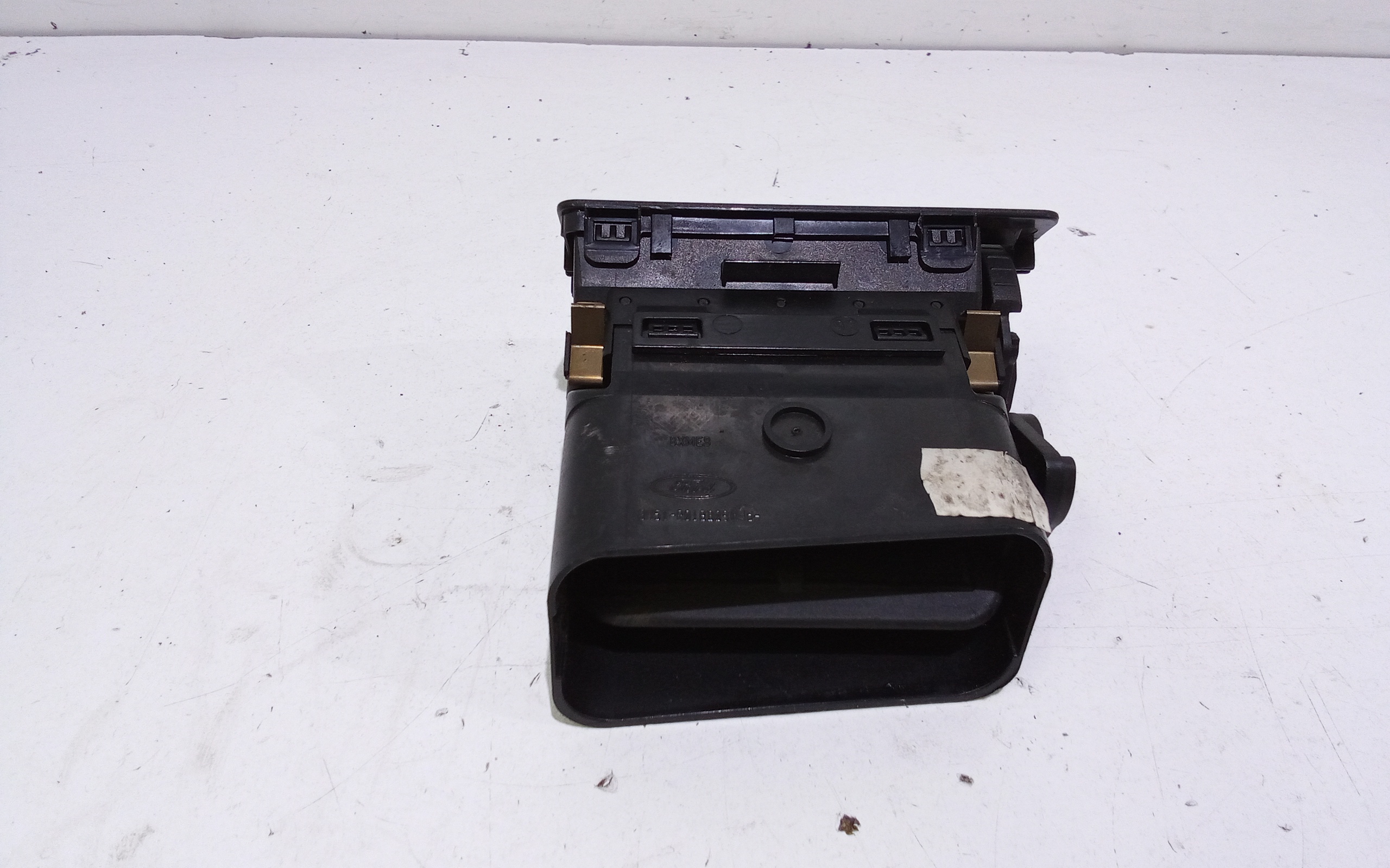 Bocchetta aria cruscotto lato guida per Ford Kuga Serie (cbv) (08>13) (2008 - 2013)