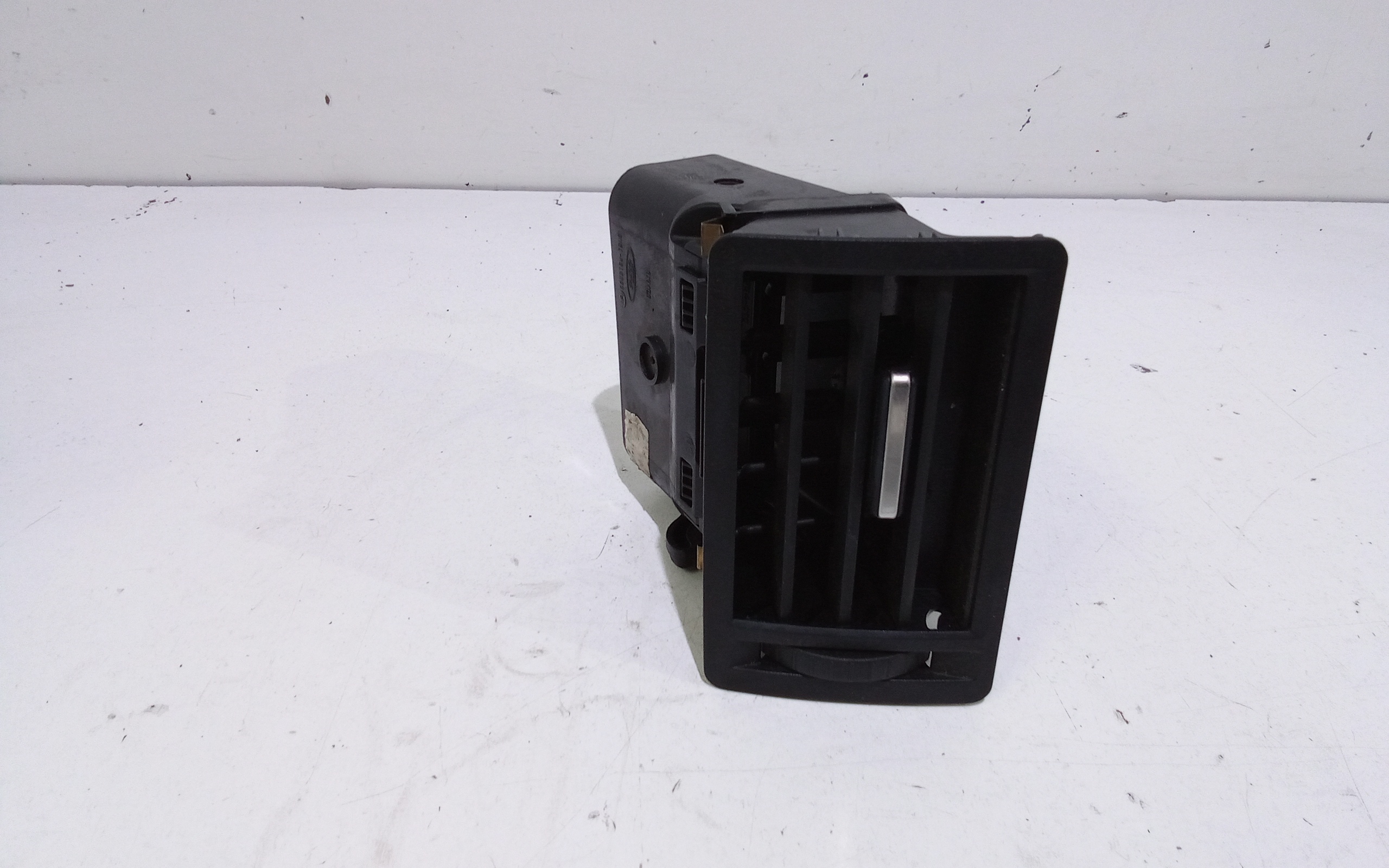 Bocchetta aria cruscotto lato guida per Ford Kuga Serie (cbv) (08>13) (2008 - 2013)