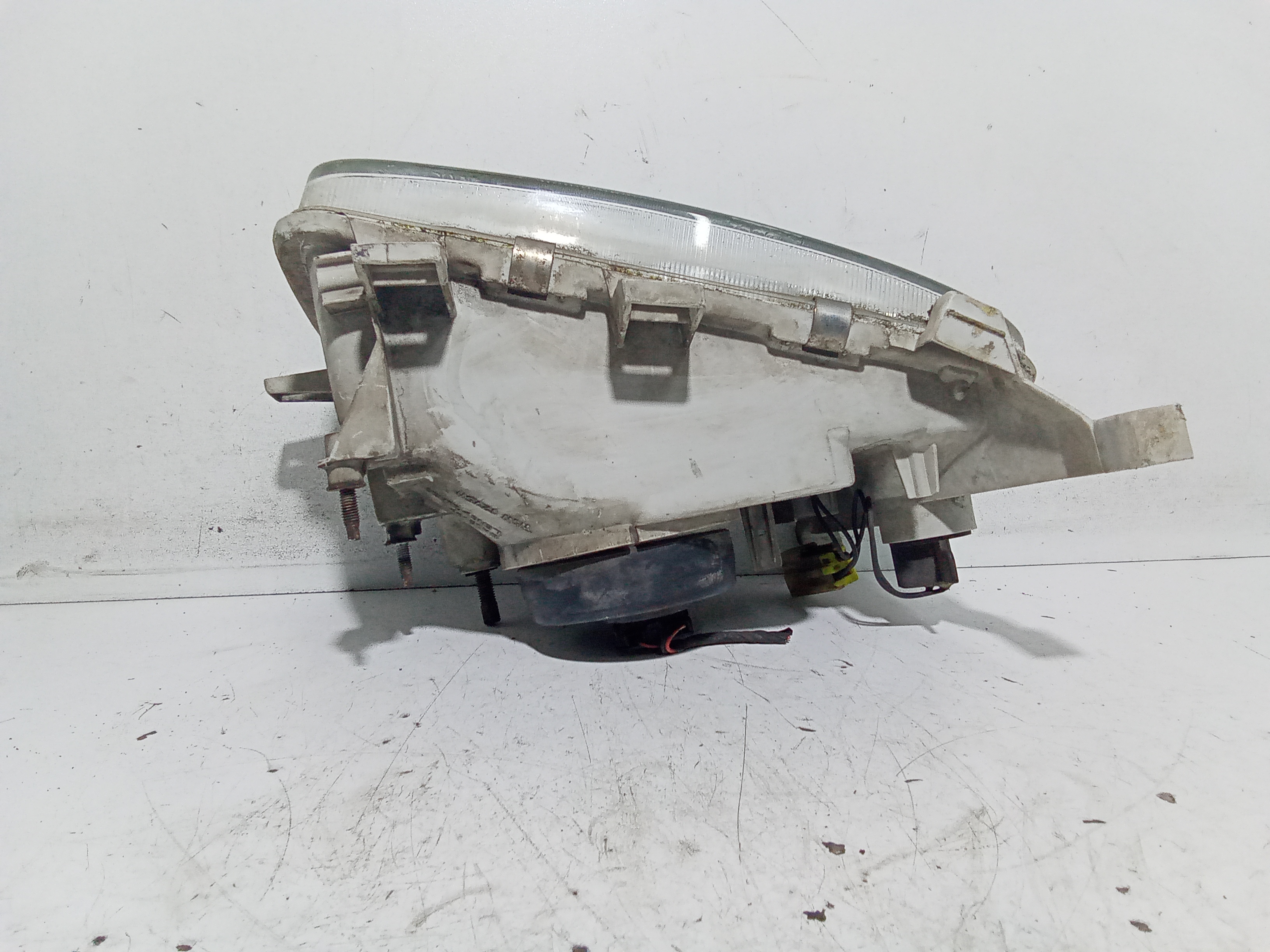 Faro anteriore Sinistro Guida per Nissan Micra 1 Serie (1992 - 1998)