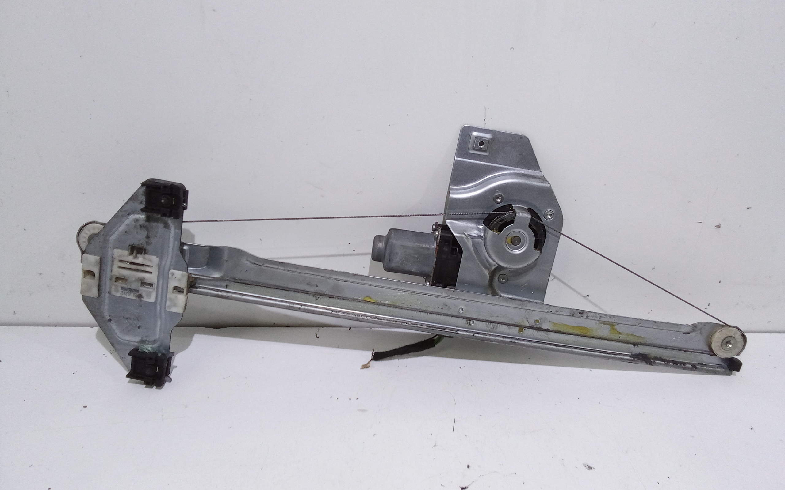 Cremagliera anteriore sinistra Guida per Peugeot Partner 2 Serie (2002 - 2008)