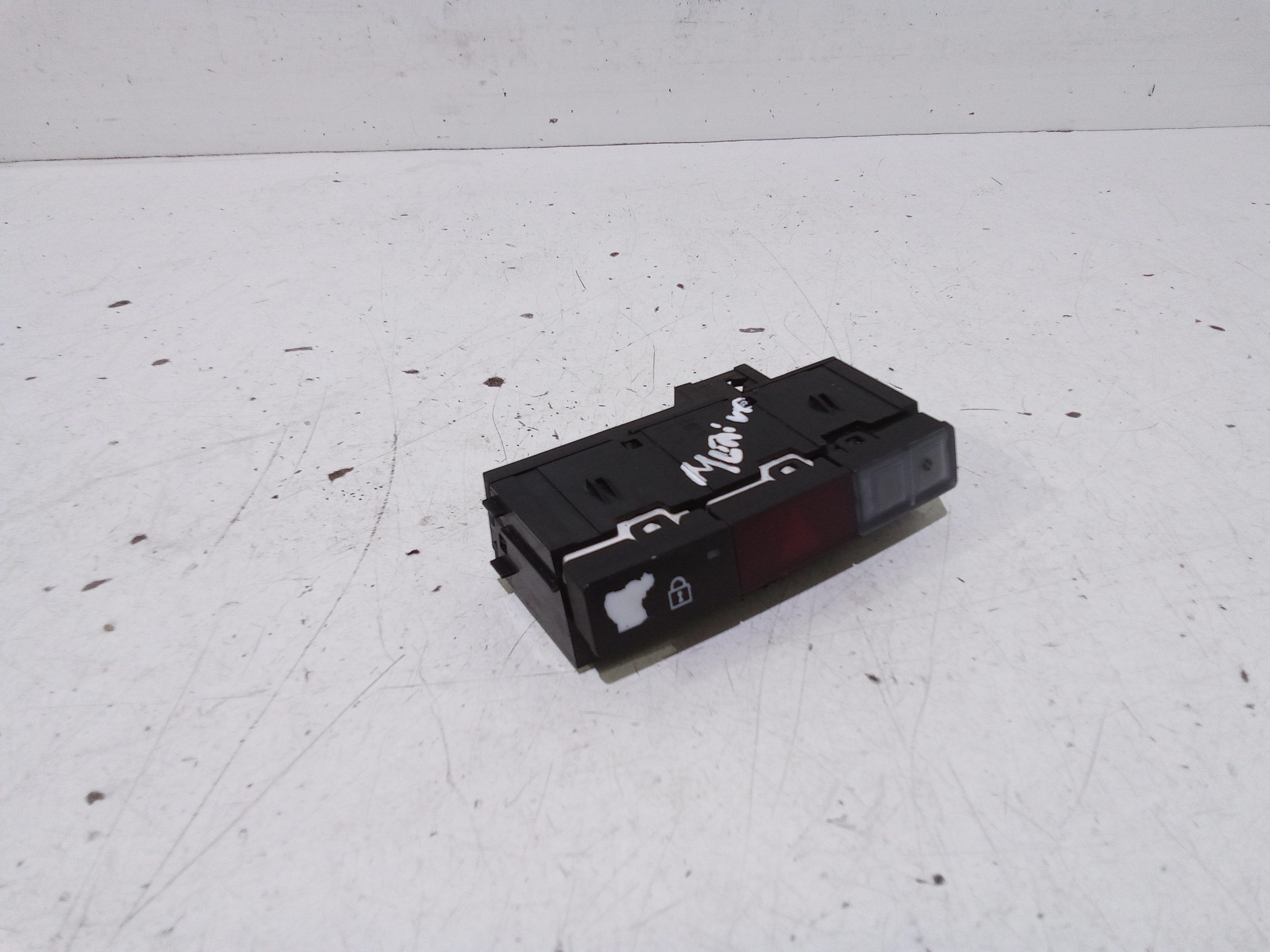 Pulsante luci di emergenza per Opel Meriva 3 Serie (2010 - In produzione)