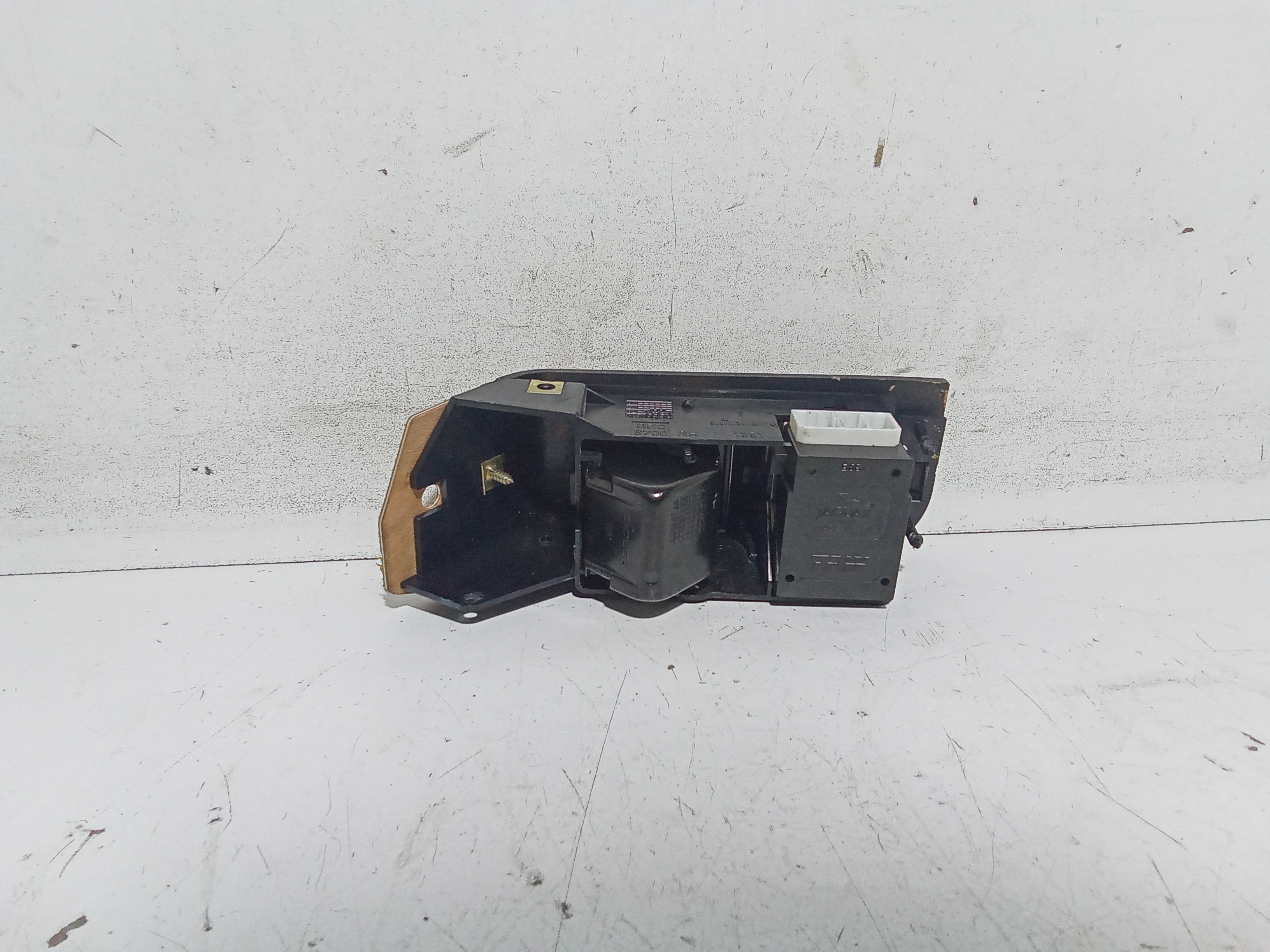 Pulsantiera anteriore sinistra Guida per Jaguar Xj 6 (1982 - 1997)