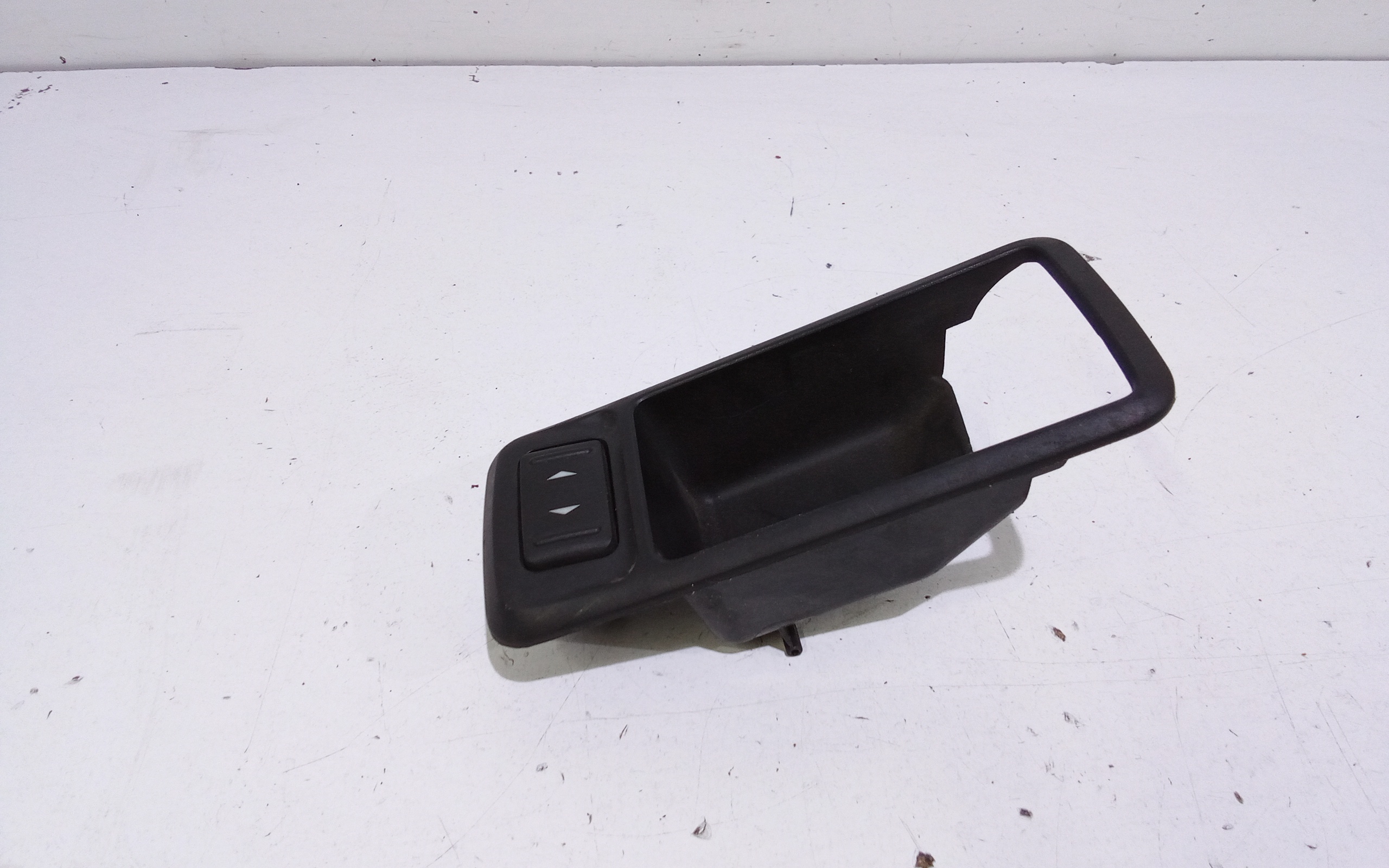 Pulsantiera Posteriore Destra per Ford C - Max Serie (03>07) (2003 - 2007)