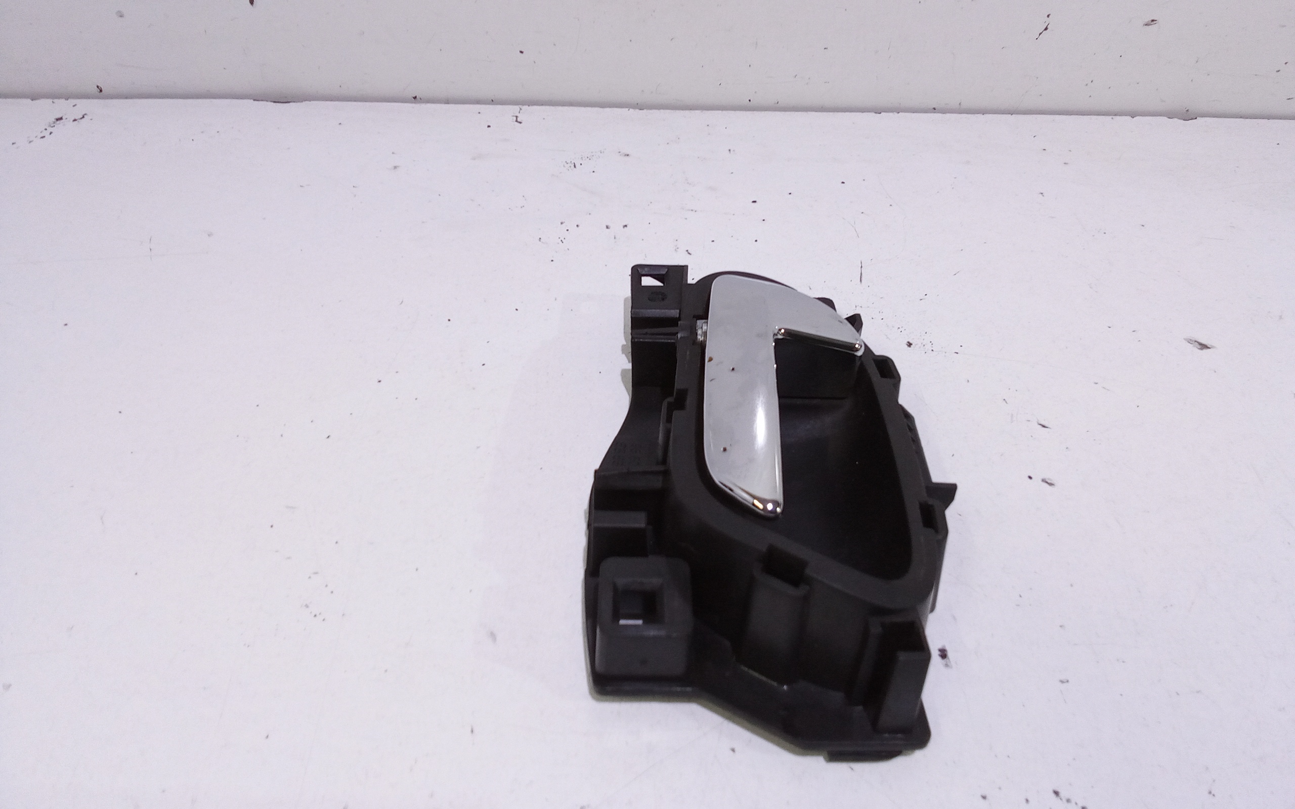 Maniglia interna Posteriore Sinistra per Peugeot 3008 Serie (09>16) (2009 - 2016)