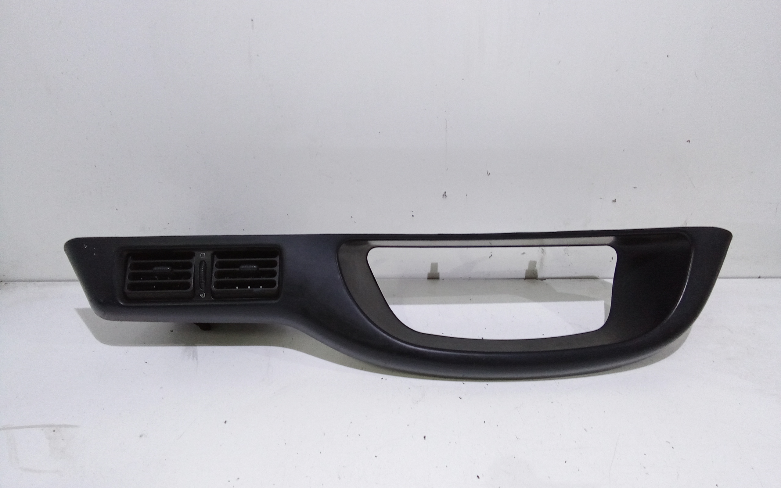 Modanatura Centrale Cruscotto per Peugeot Expert 2 Serie (2004 - 2007)