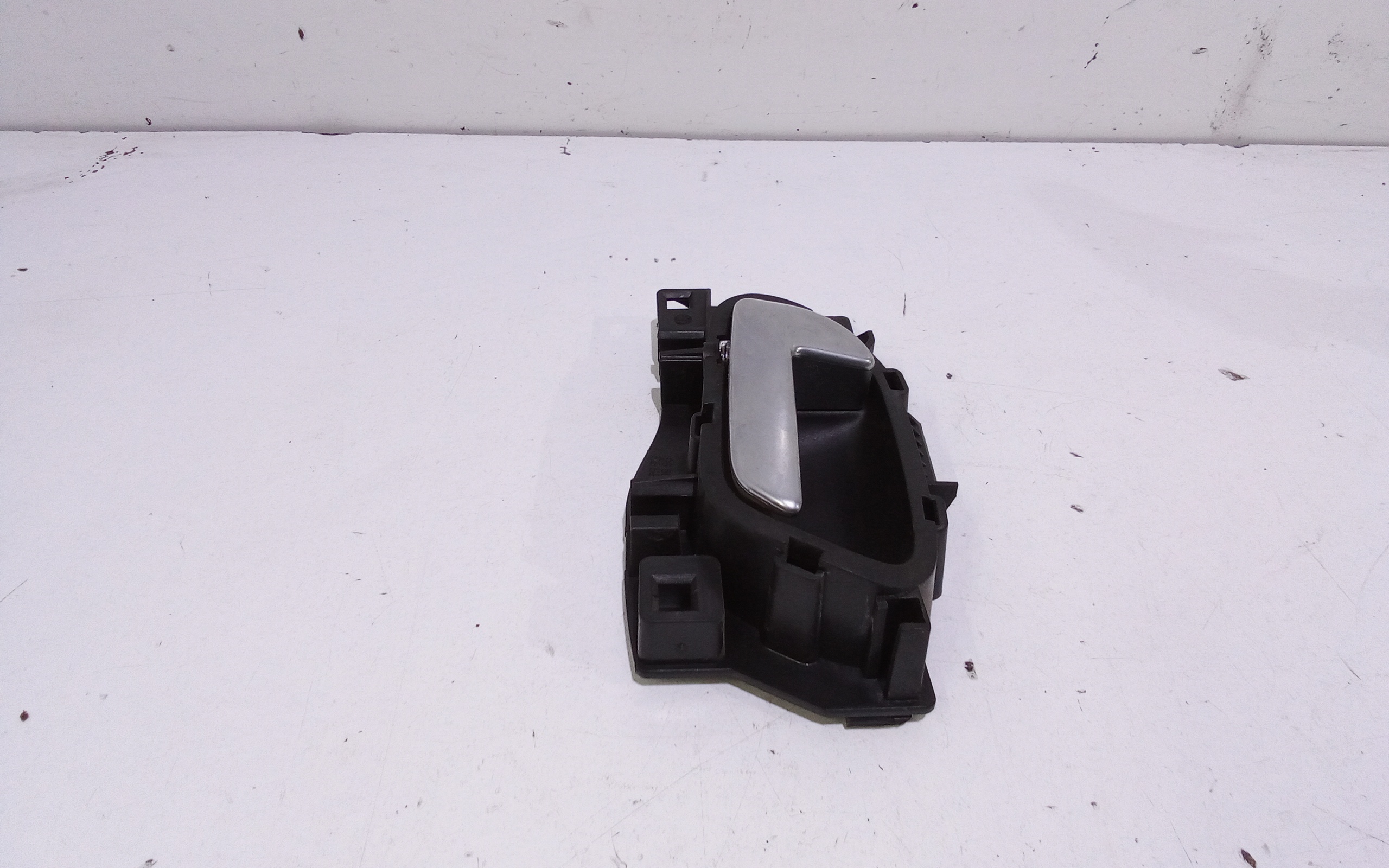 Maniglia interna Posteriore Sinistra per Citroen C5 Berlina 3 Serie (2008 - In produzione)