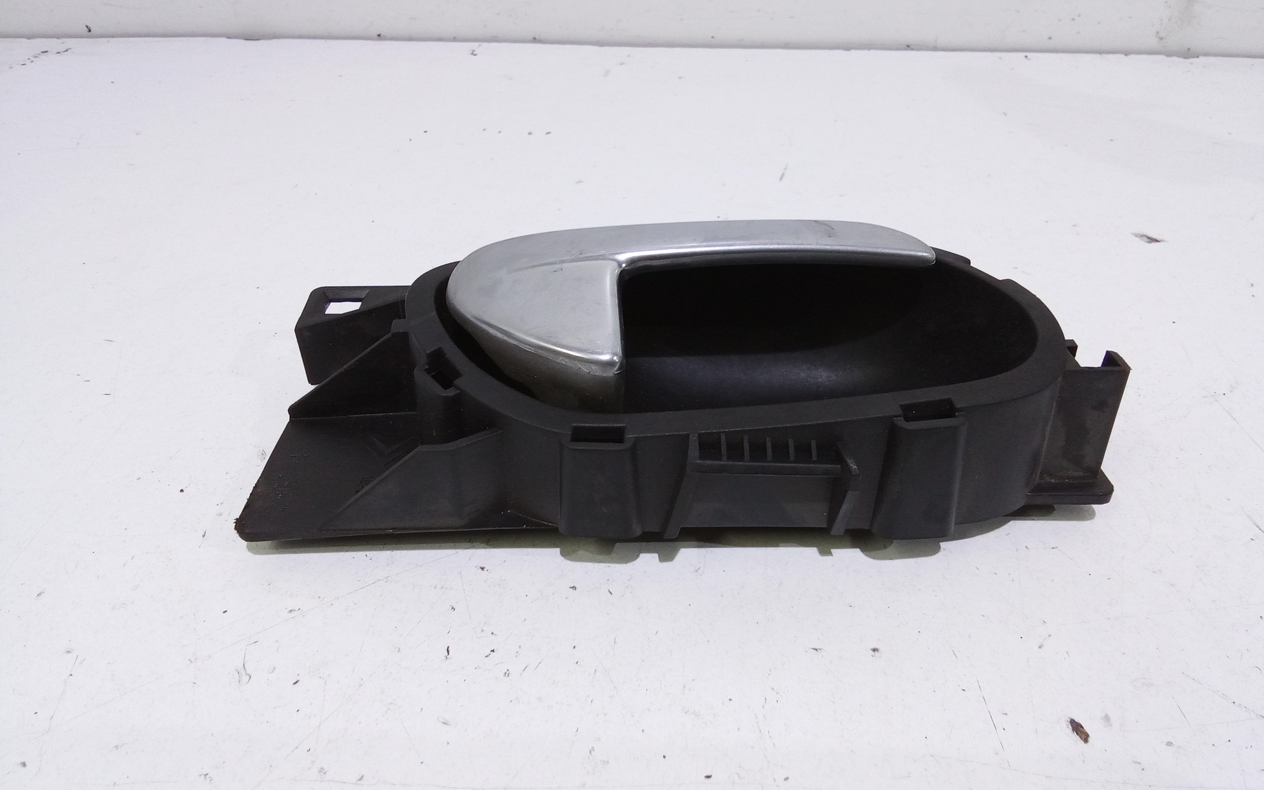 Maniglia interna Anteriore Destra per Citroen C5 Berlina 3 Serie (2008 - In produzione)