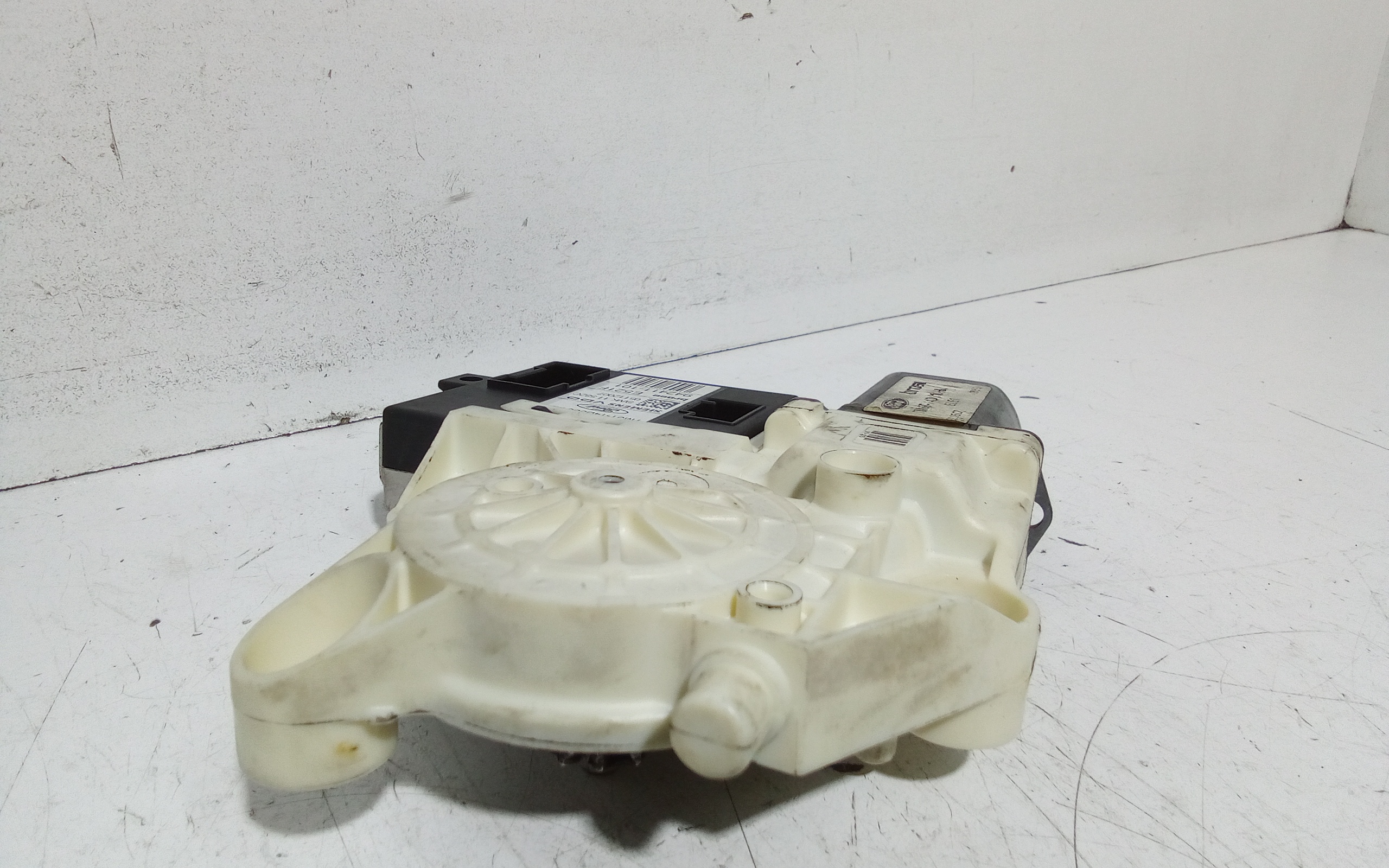 Motorino Alzavetro anteriore Sinistro per Ford Focus Berlina 3 Serie (2004 - 2008)