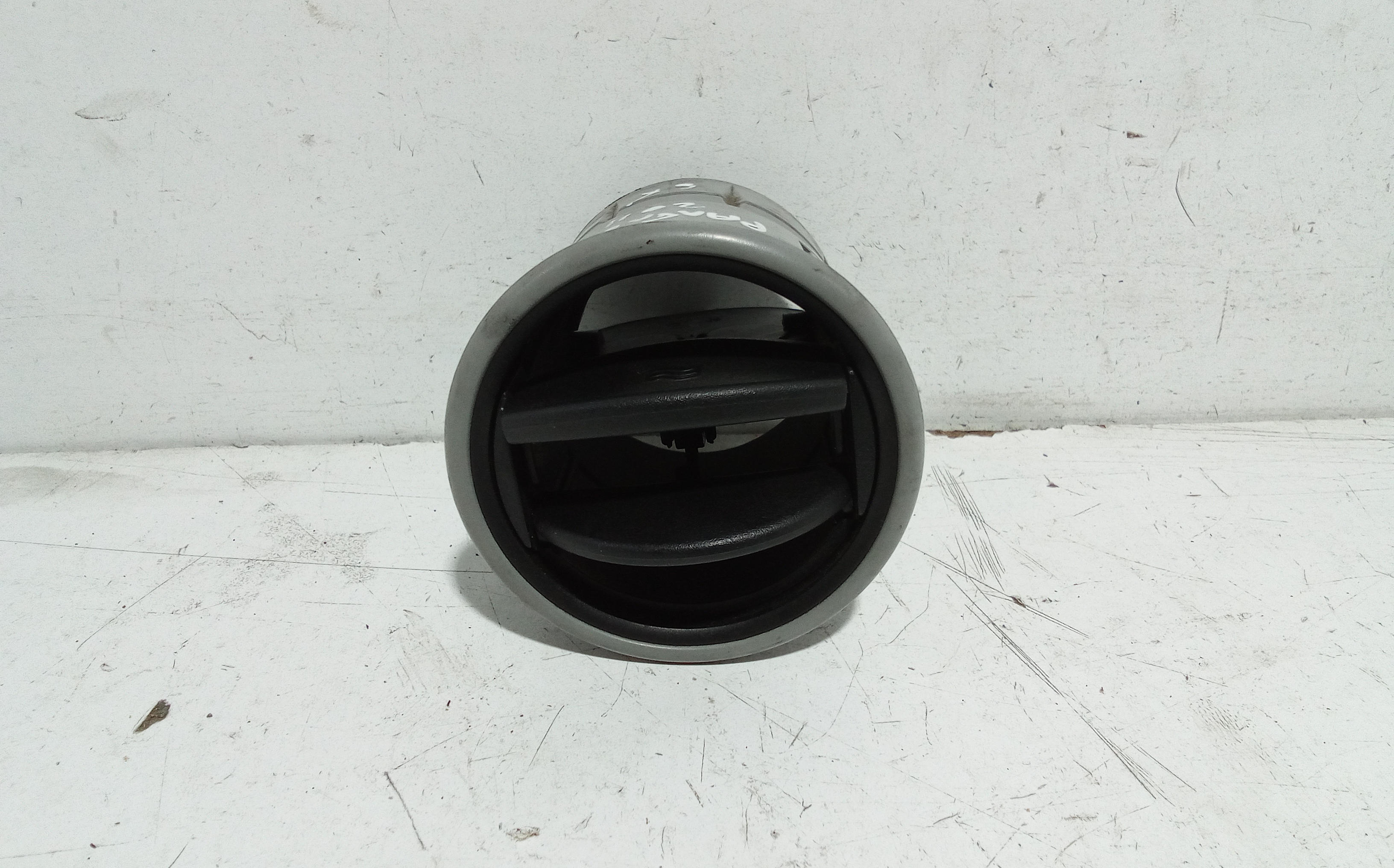 Bocchetta aria cruscotto lato guida per Peugeot Partner 3 Serie (2008 - In produzione)