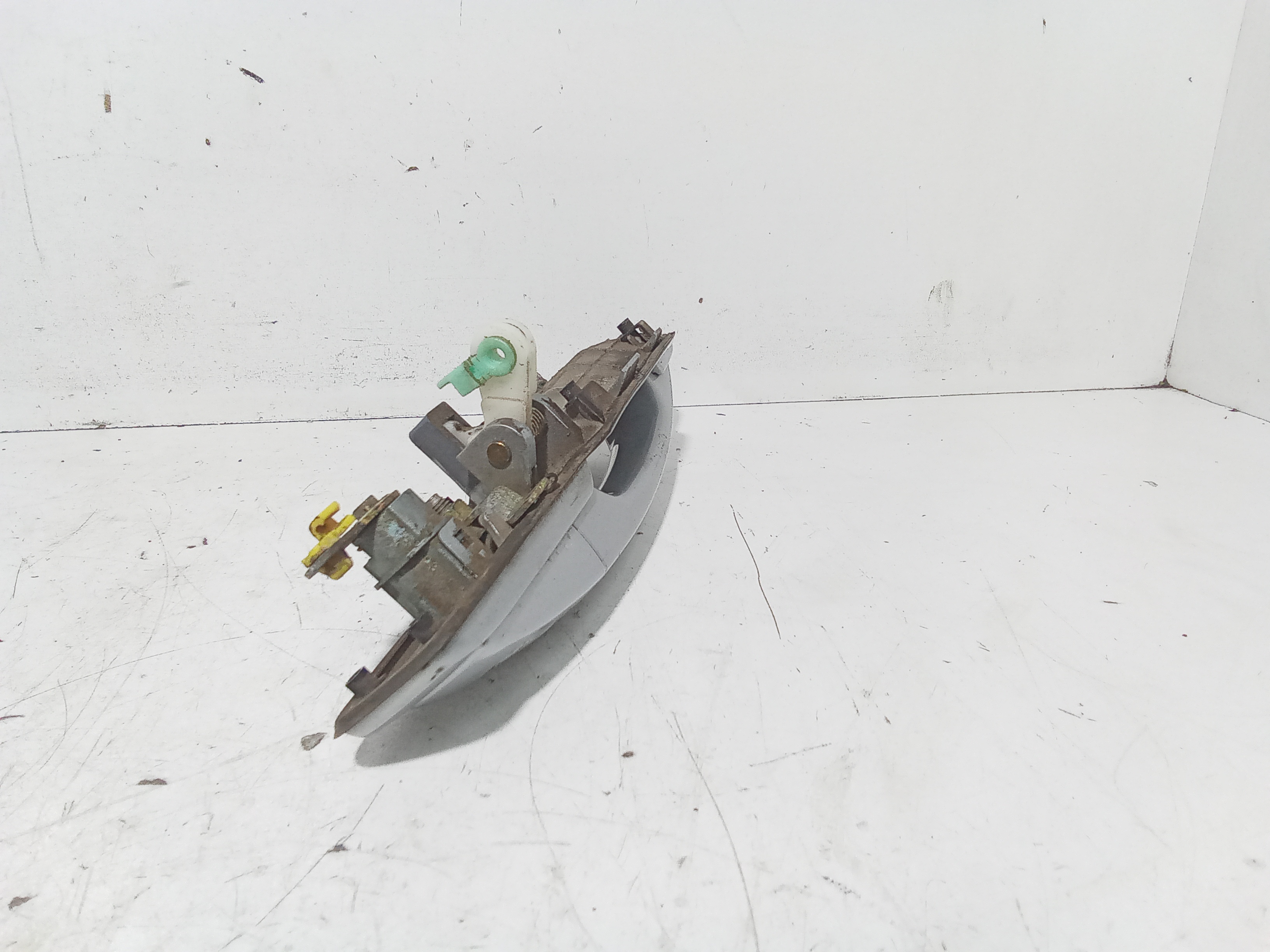 Supporto maniglia anteriore destra per Ssangyong Kyron 1 Serie (2005 - 2007)