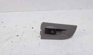 Pulsantiera Posteriore Destra per Audi A6 Avant Serie C5 (4b5) (97>04) (1997 - 2004)