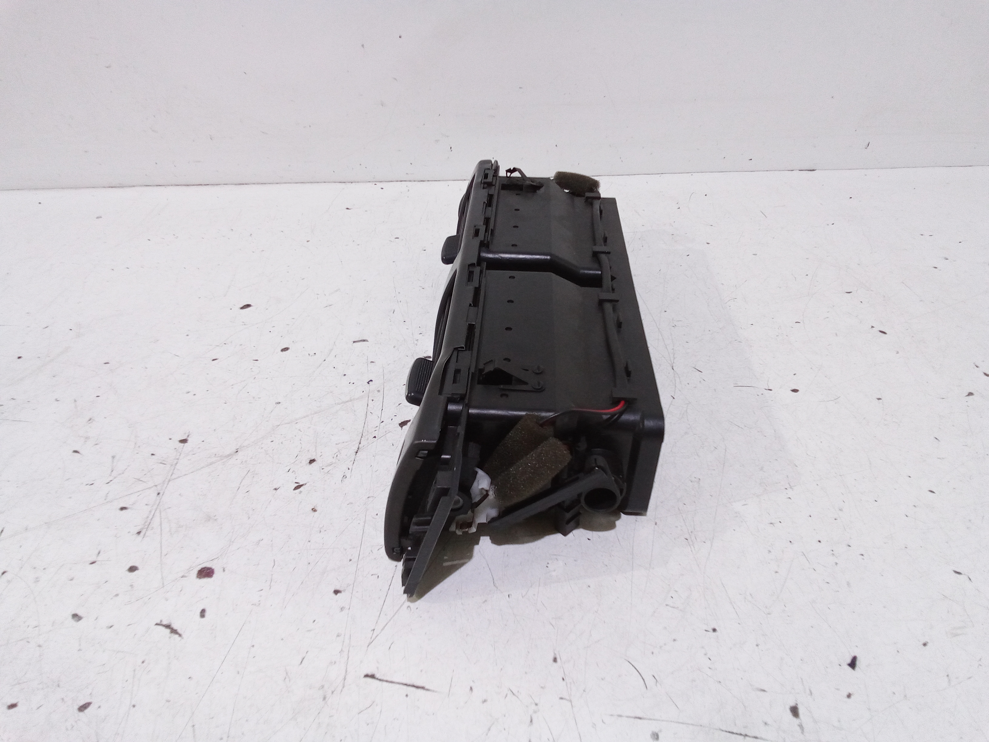 Bocchette Aria Centrale per Audi A6 Avant Serie C5 (4b5) (97>04) (1997 - 2004)