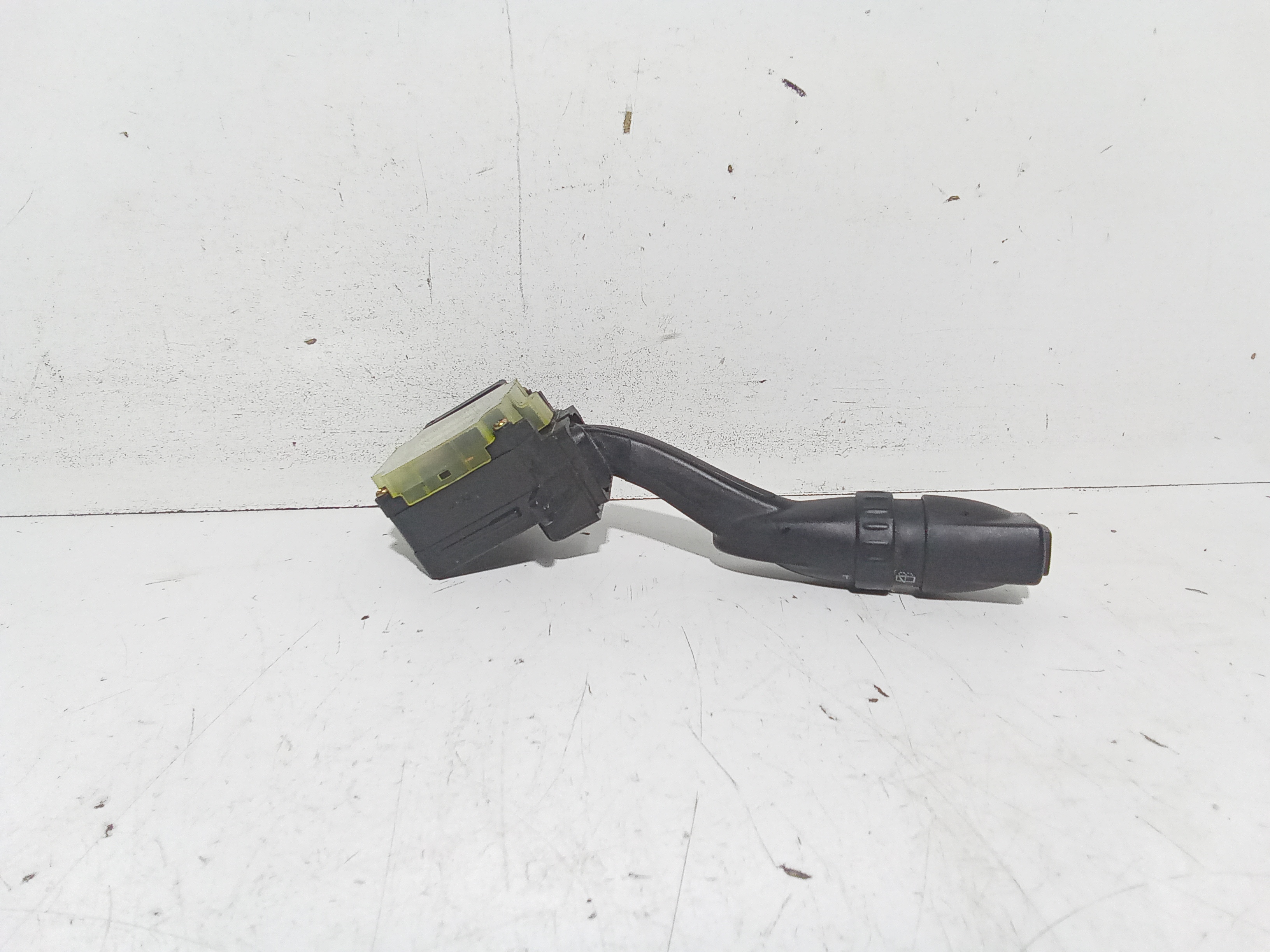 Devioluci destro per Ssangyong Kyron 1 Serie (2005 - 2007)