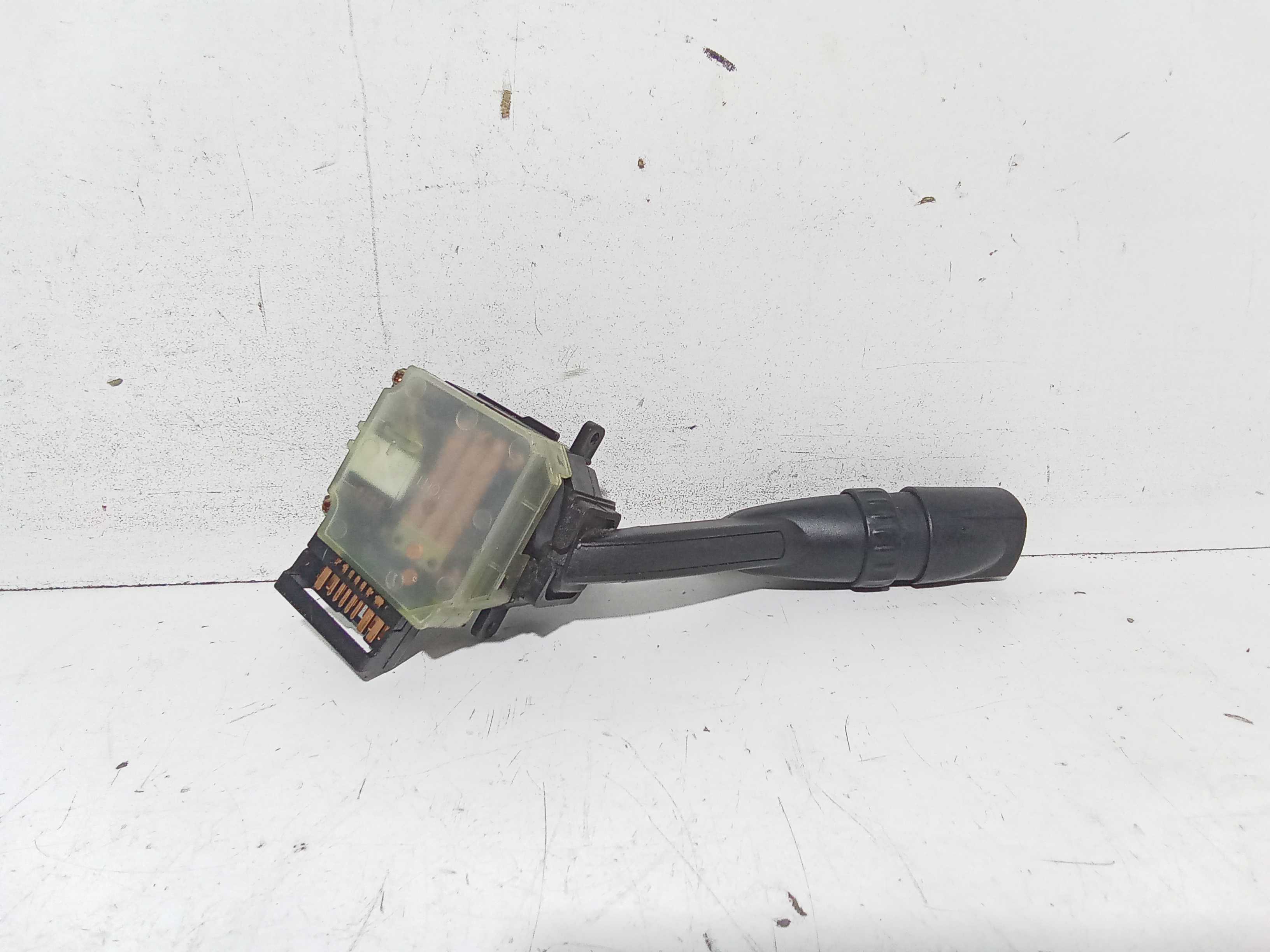 Devioluci sinistro per Ssangyong Kyron 1 Serie (2005 - 2007)