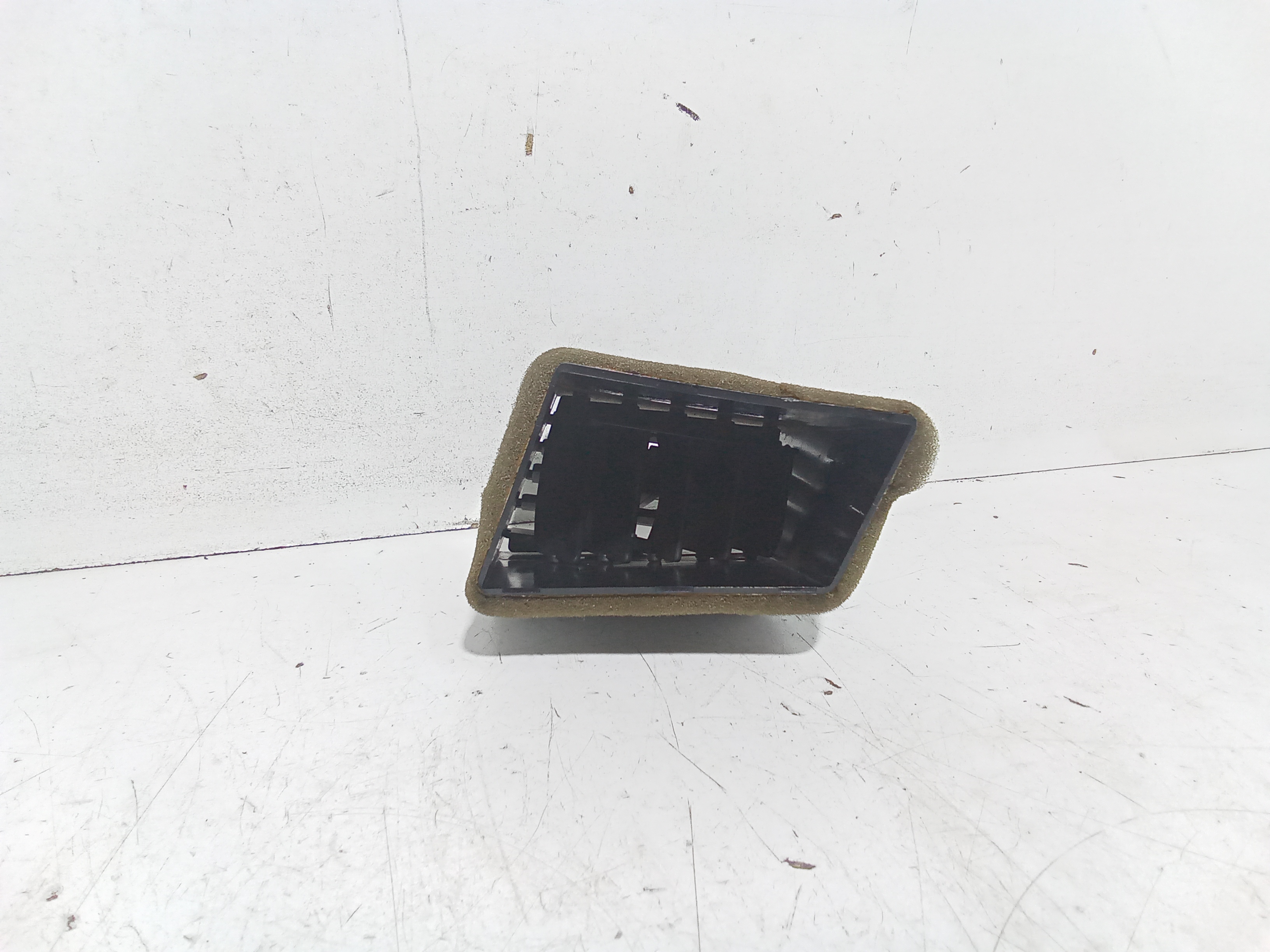 Bocchetta aria cruscotto lato passeggero per Ssangyong Kyron 1 Serie (2005 - 2007)