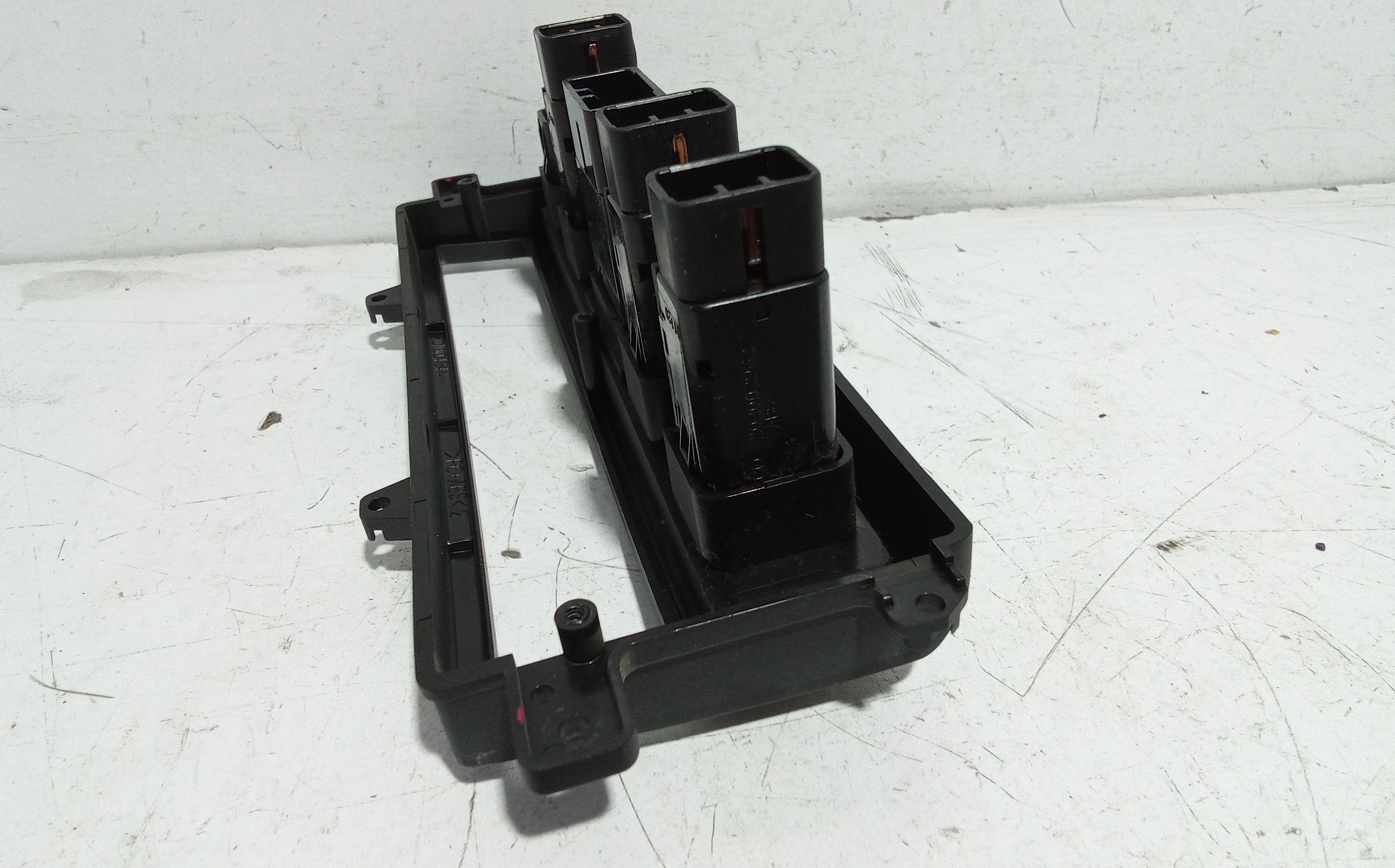 Pulsantiera Centrale per Kia Sorento 2 Serie (2006 - 2009)