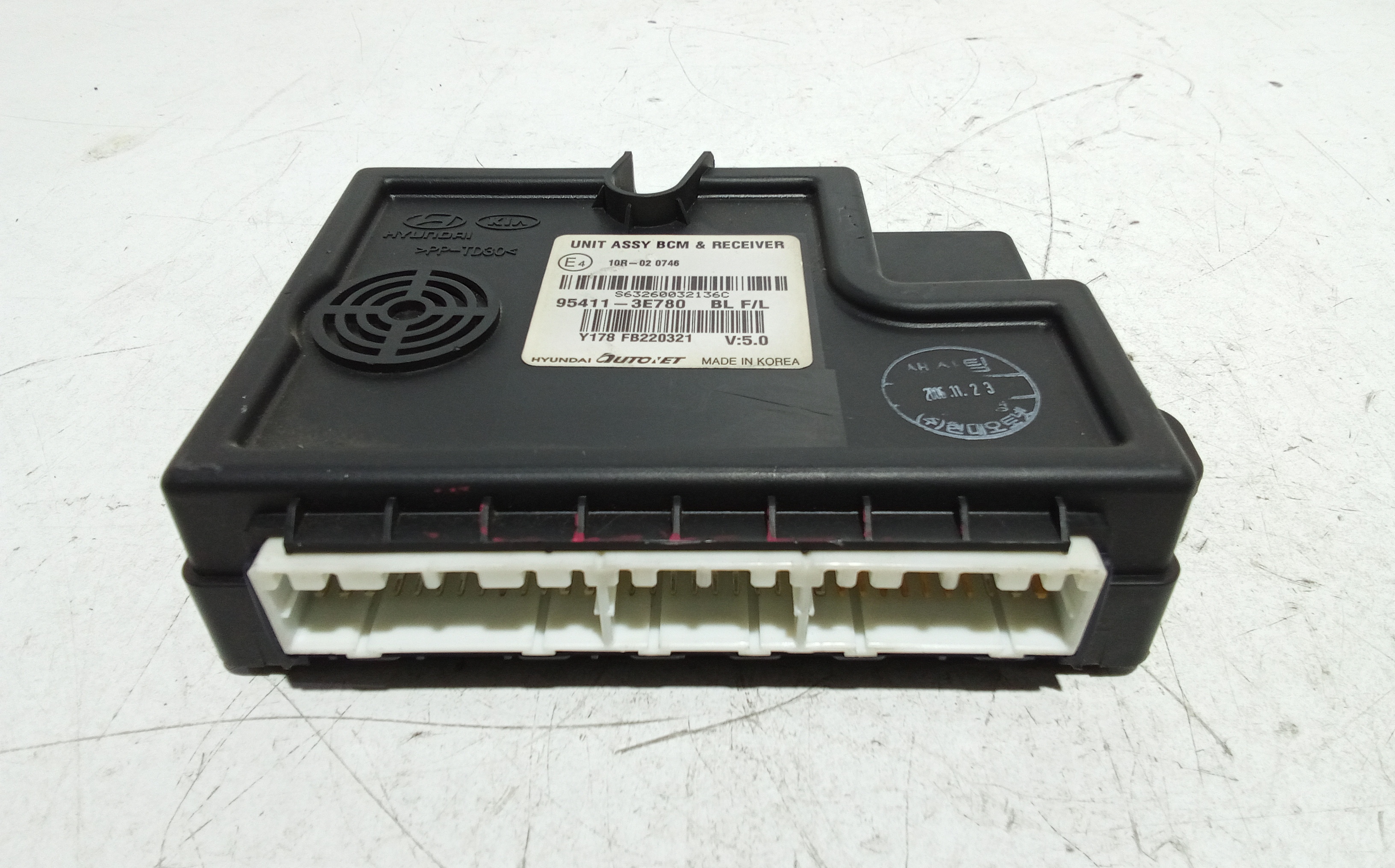 Centralina BCM per Kia Sorento 2 Serie (2006 - 2009)