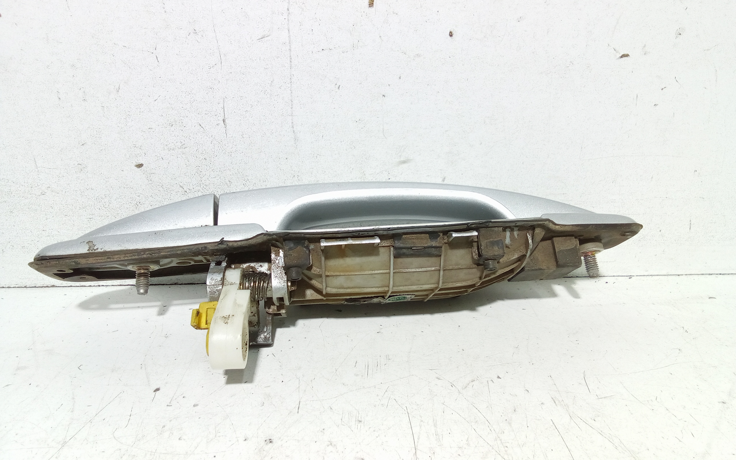 Maniglia esterna Anteriore Sinistra per Ssangyong Kyron 1 Serie (2005 - 2007)