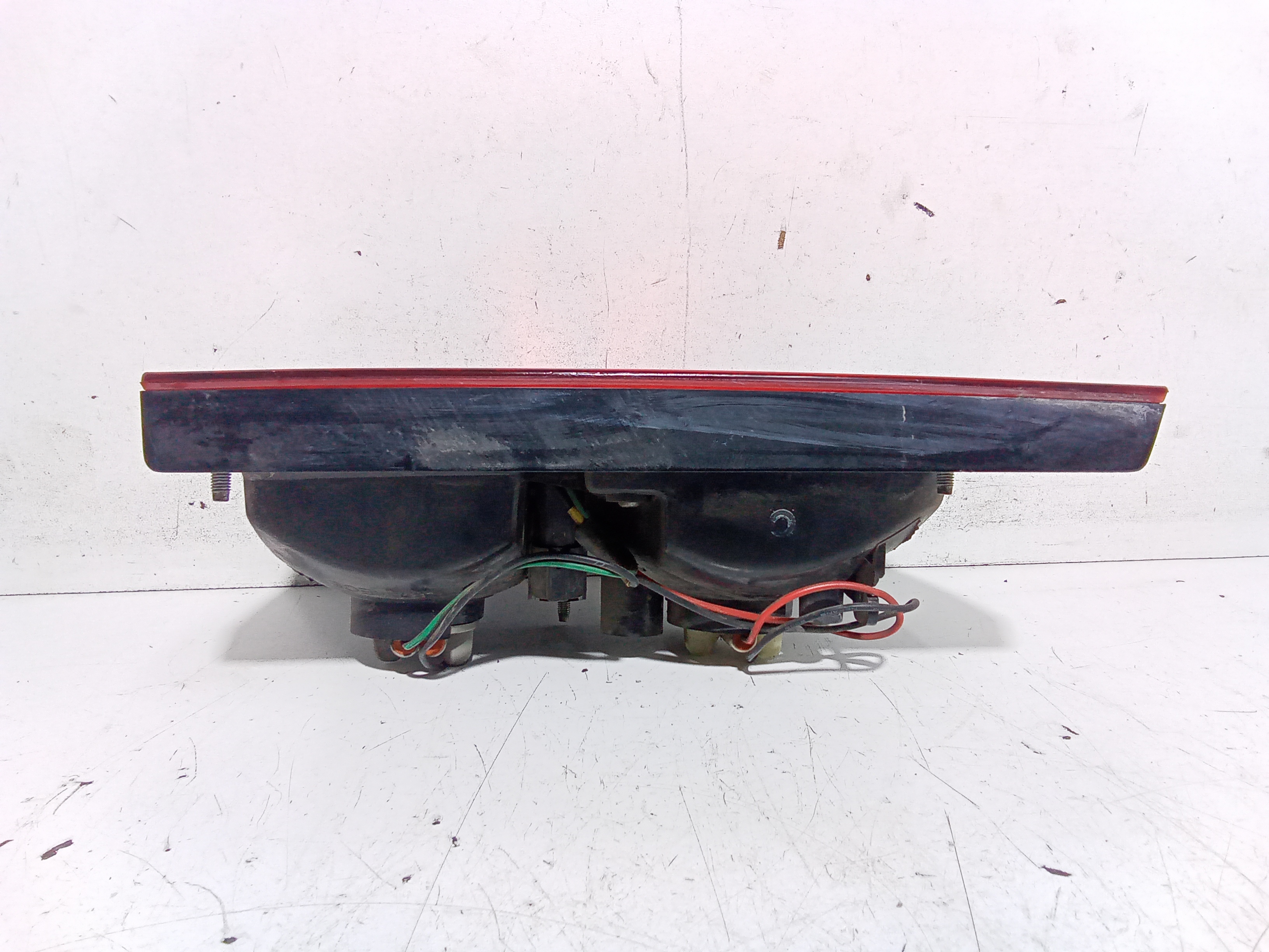 Stop Posteriore Sinistro Integrato nel Portello per Ssangyong Kyron 1 Serie (2005 - 2007)