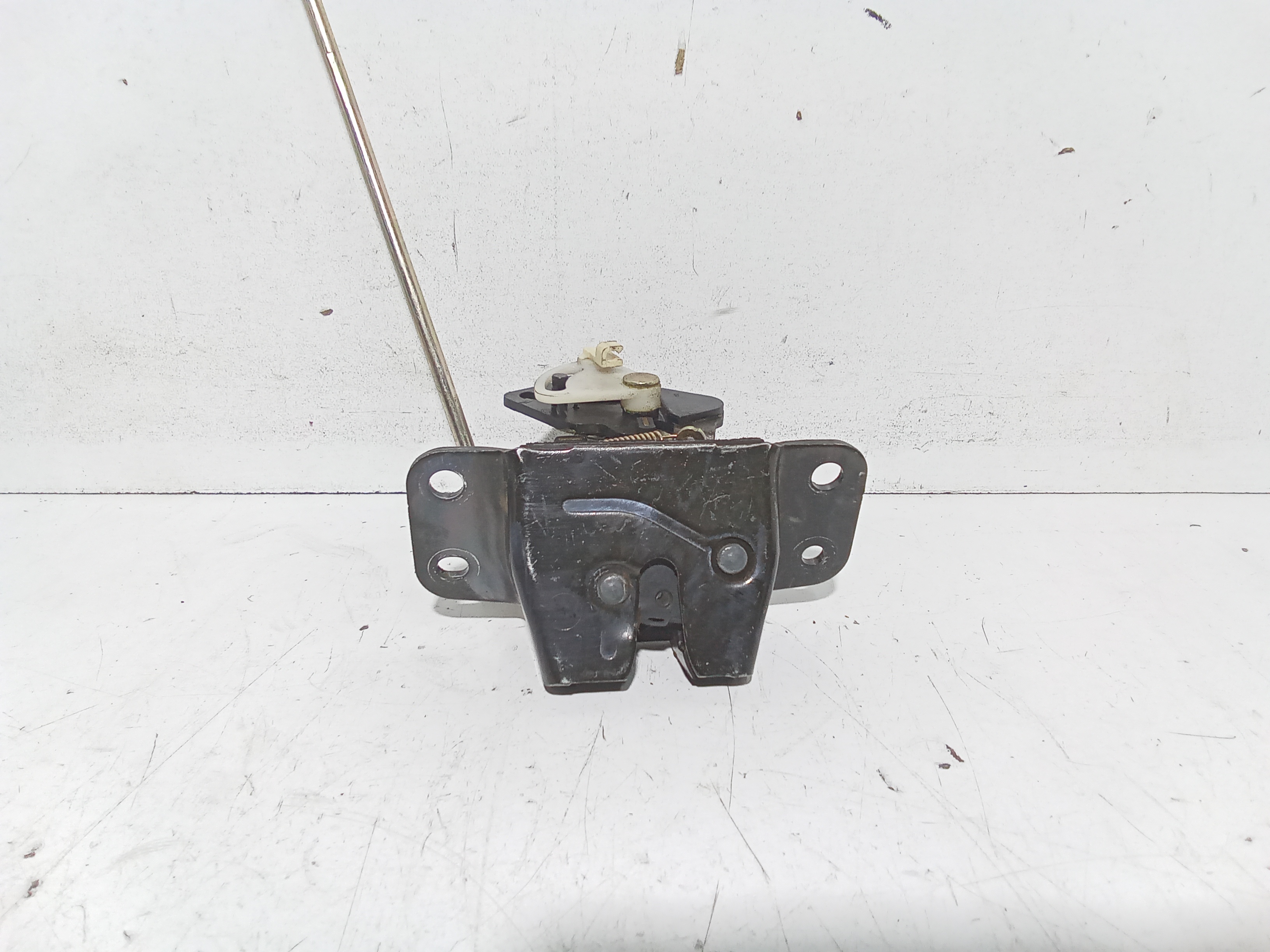 Serratura Cofano Posteriore per Ssangyong Kyron 1 Serie (2005 - 2007)