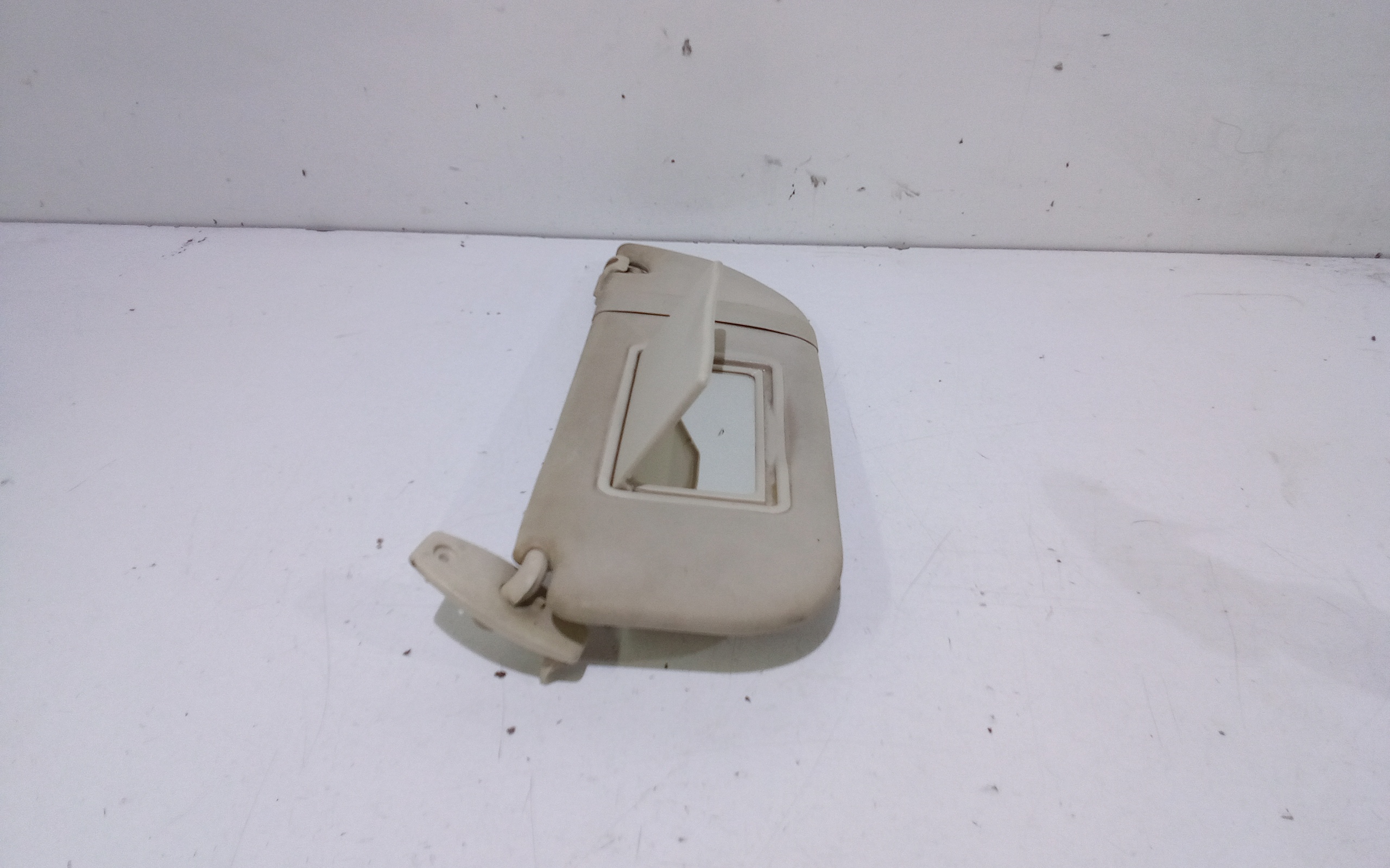 Parasole aletta anteriore Lato Guida per Citroen C4 Berlina (2004 - 2008)