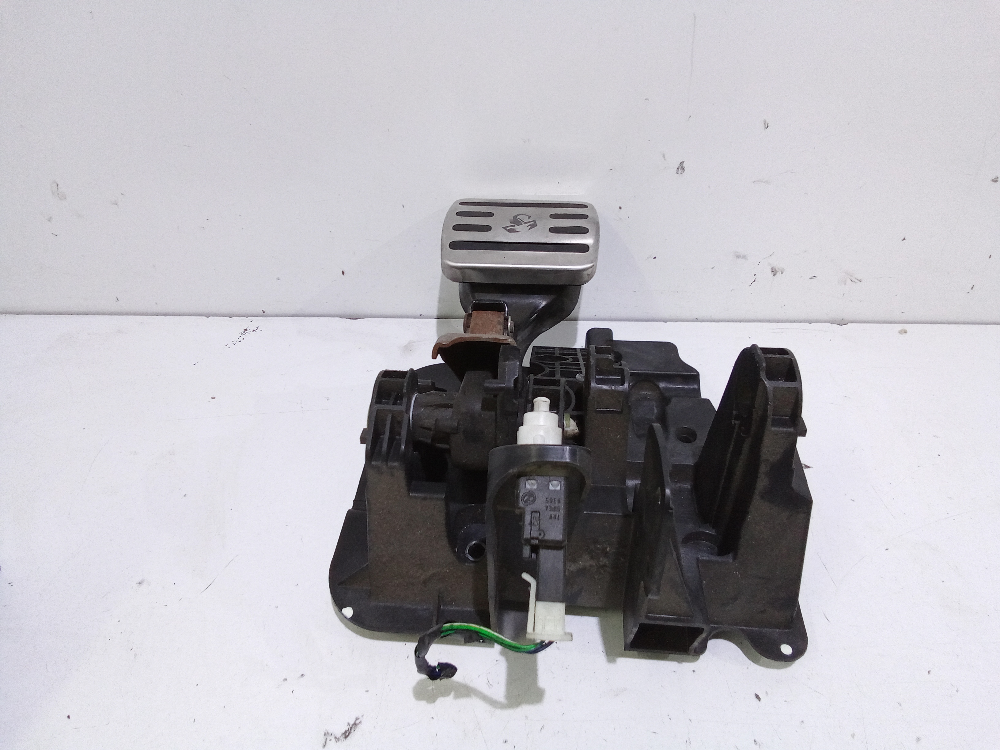 Pedale Freno per Abarth 500 Fiat (2007 - In produzione)