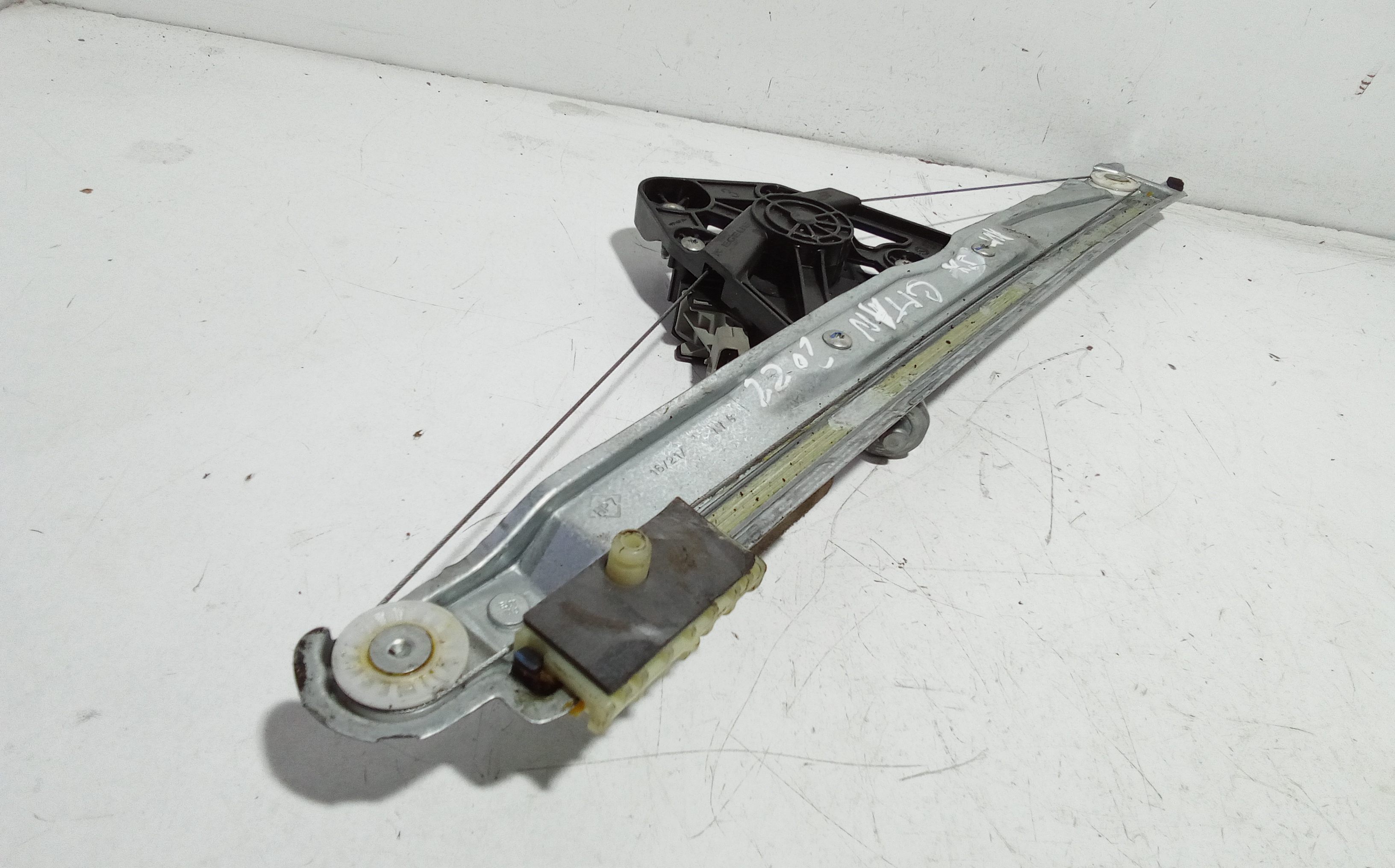 Cremagliera anteriore sinistra Guida per Mercedes Citan (21>) (2021 - )