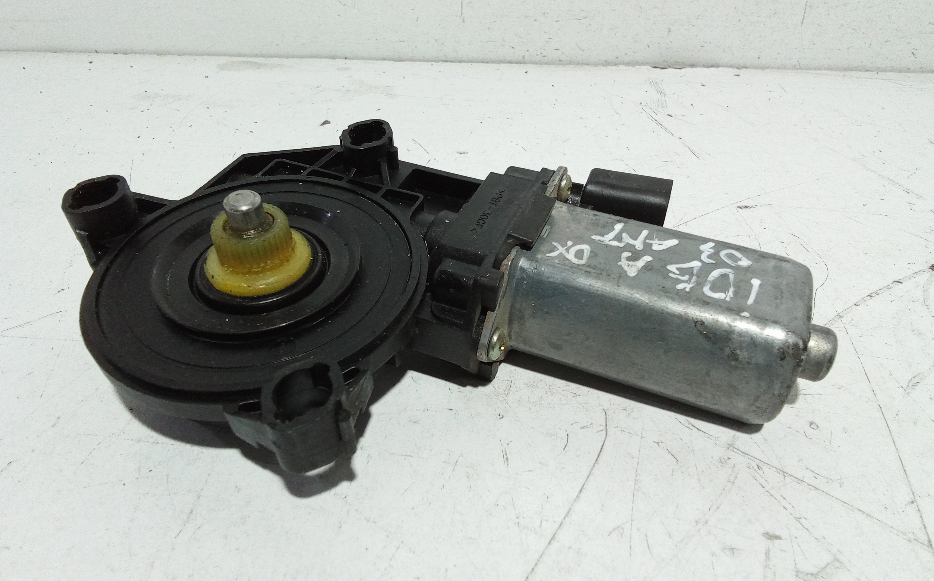 Motorino Alzavetro anteriore destra per Fiat Idea 1 Serie (2003 - 2005)