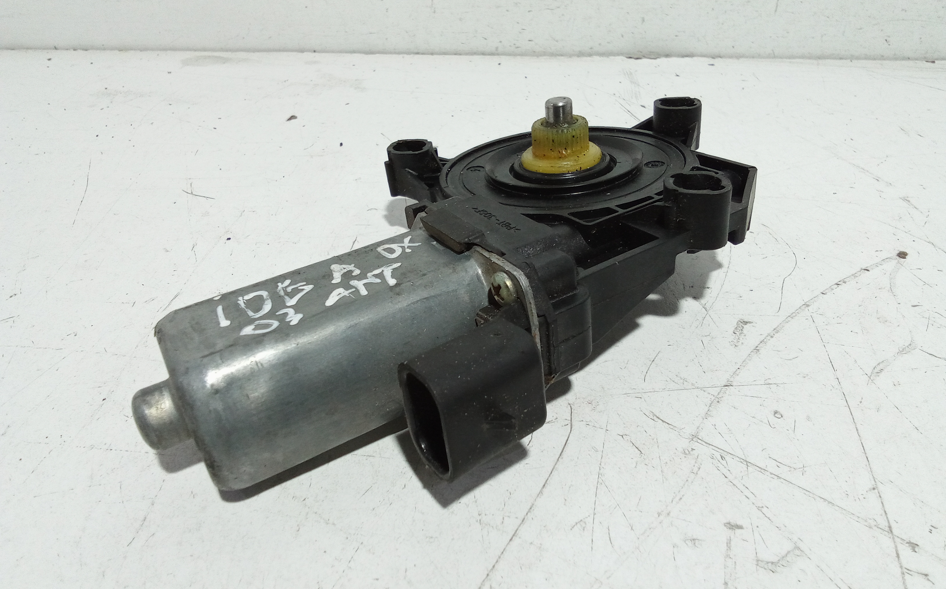 Motorino Alzavetro anteriore destra per Fiat Idea 1 Serie (2003 - 2005)