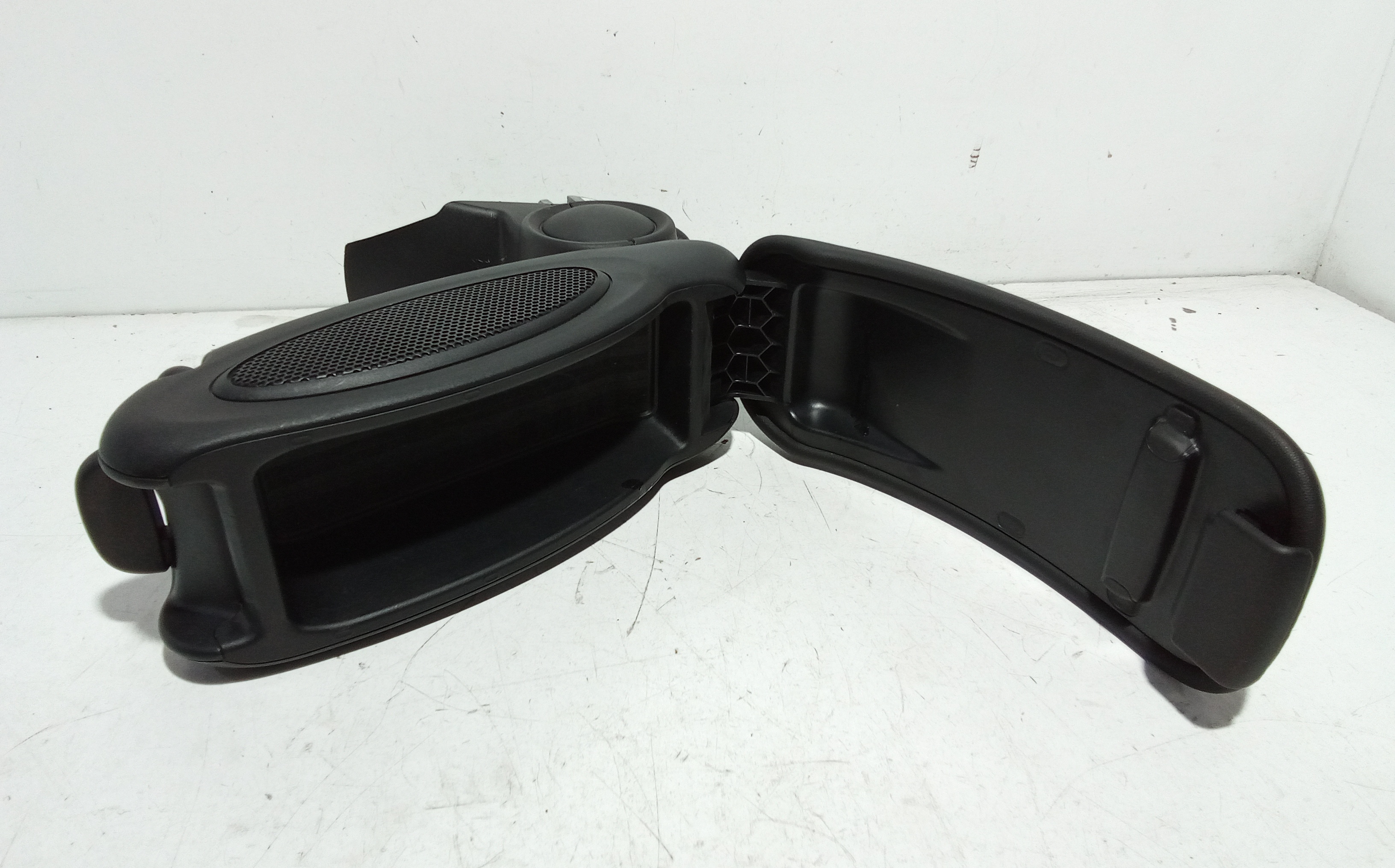 Bracciolo centrale per Mini Countryman Serie (f60) (16>) (2016 - In produzione)