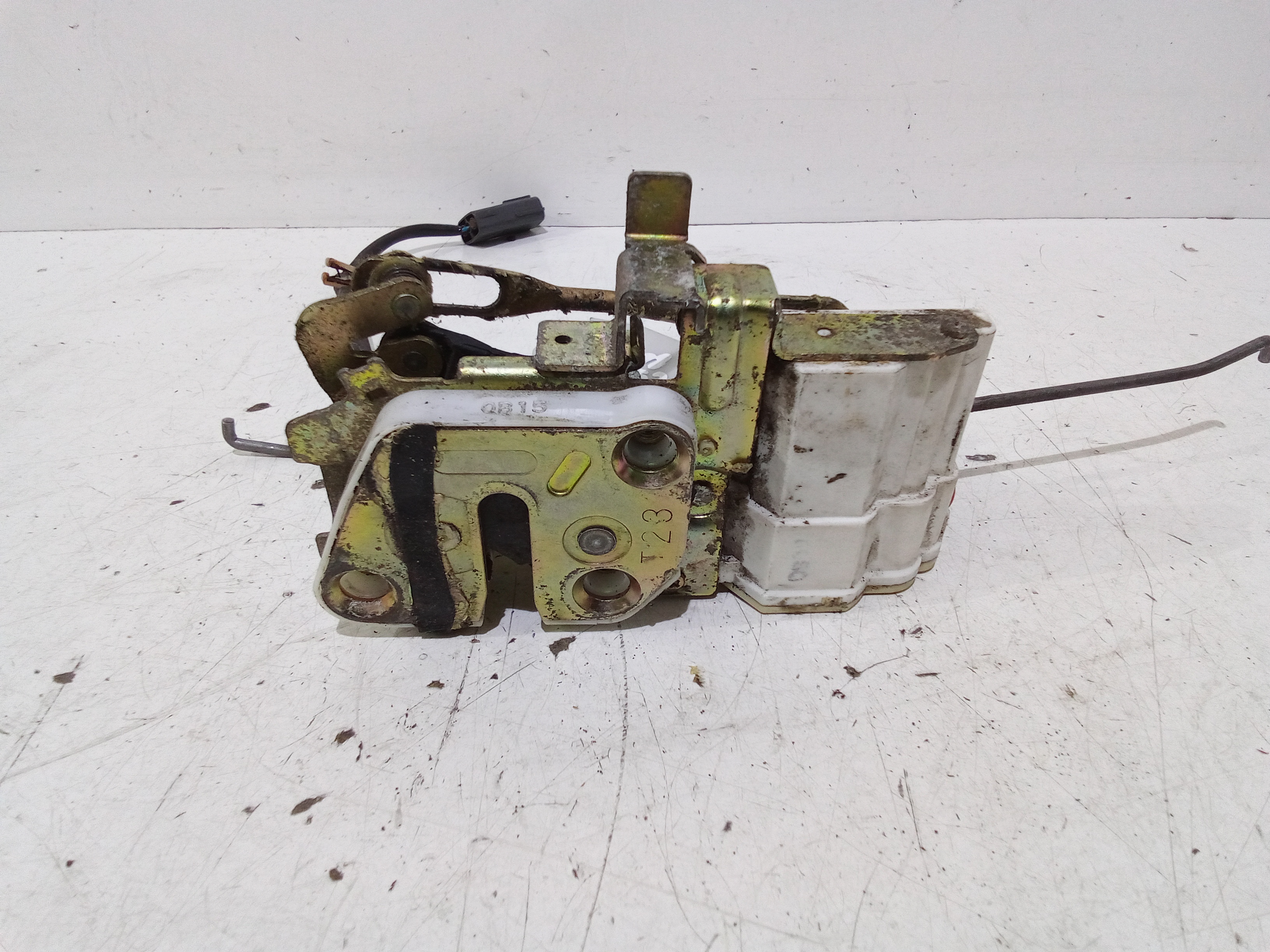 Serratura Anteriore Destra per Mazda Mx-5 1 Serie (1994 - 2005)