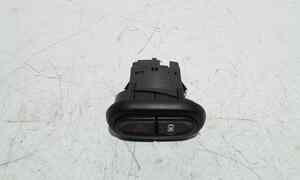 Pulsante luci di emergenza per Mini Countryman Serie (f60) (16>) (2016 - In produzione)