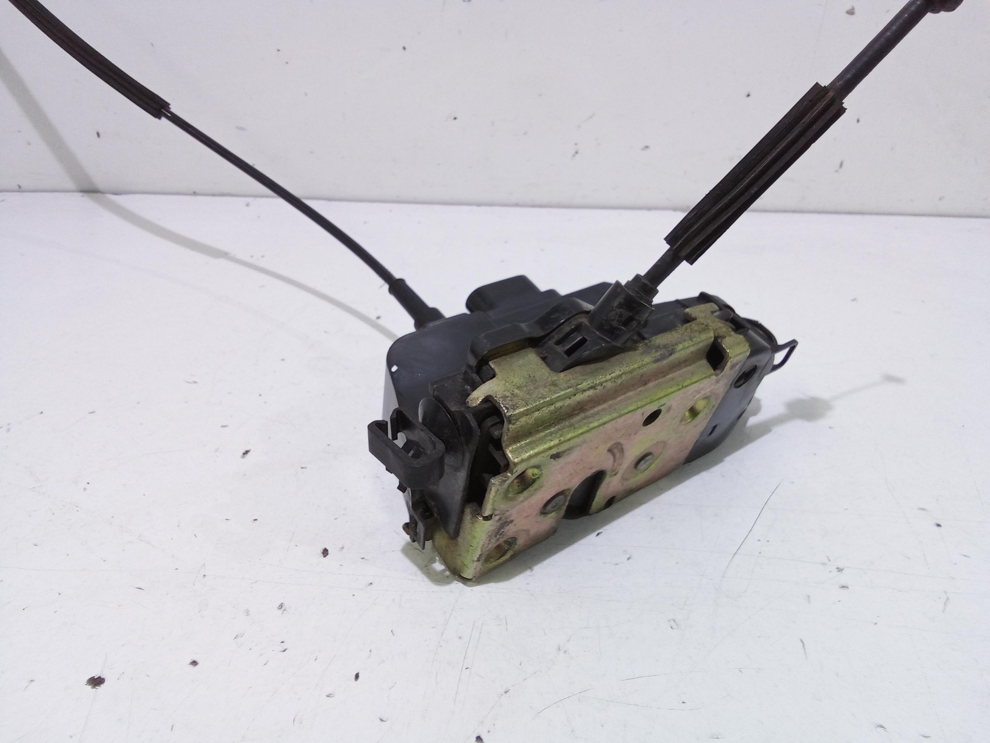 Serratura Anteriore Sinistra per Peugeot 307 Berlina (2001 - 2005)