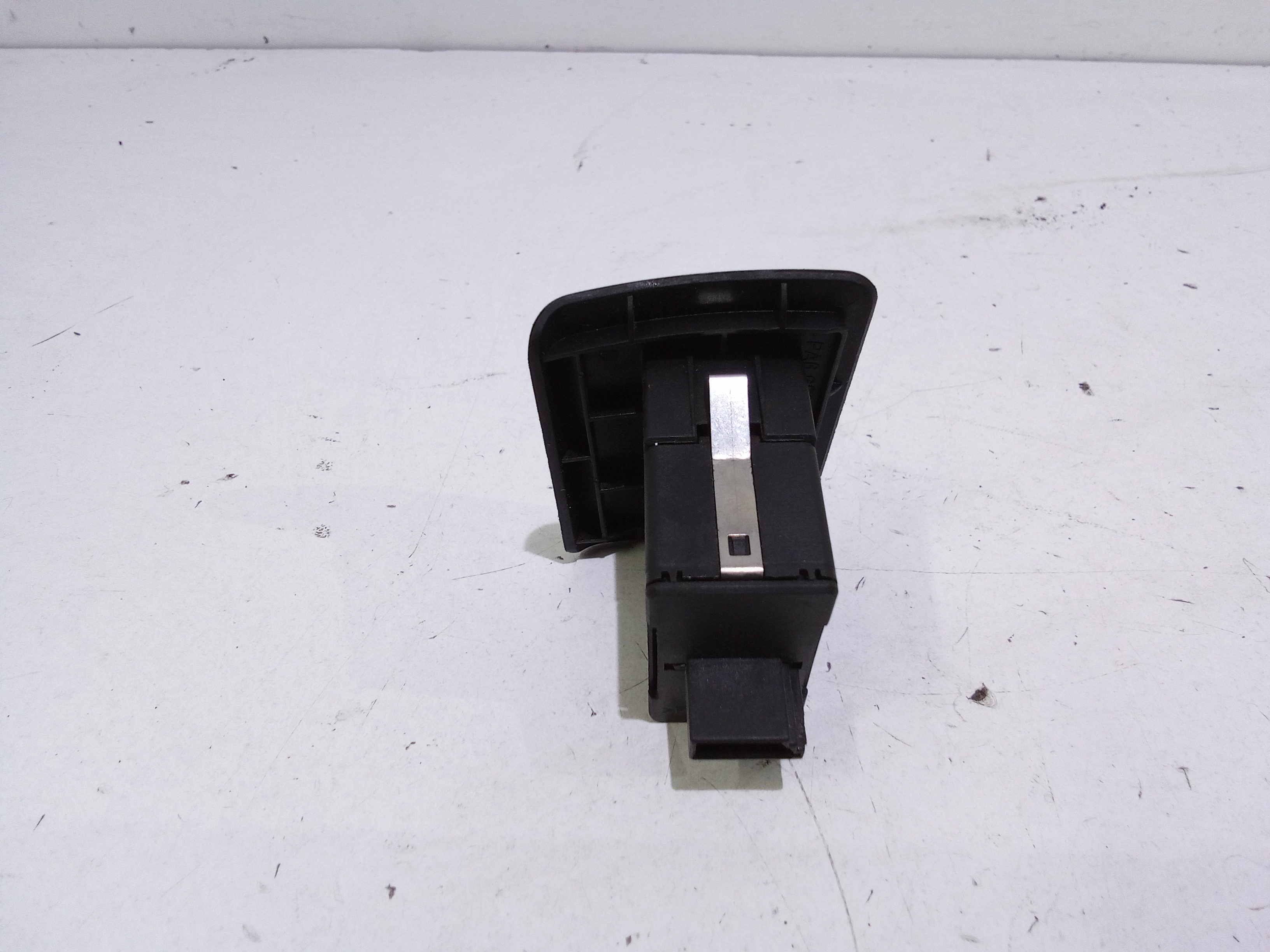 Pulsantiera Posteriore Destra per Peugeot 307 Berlina (2001 - 2005)