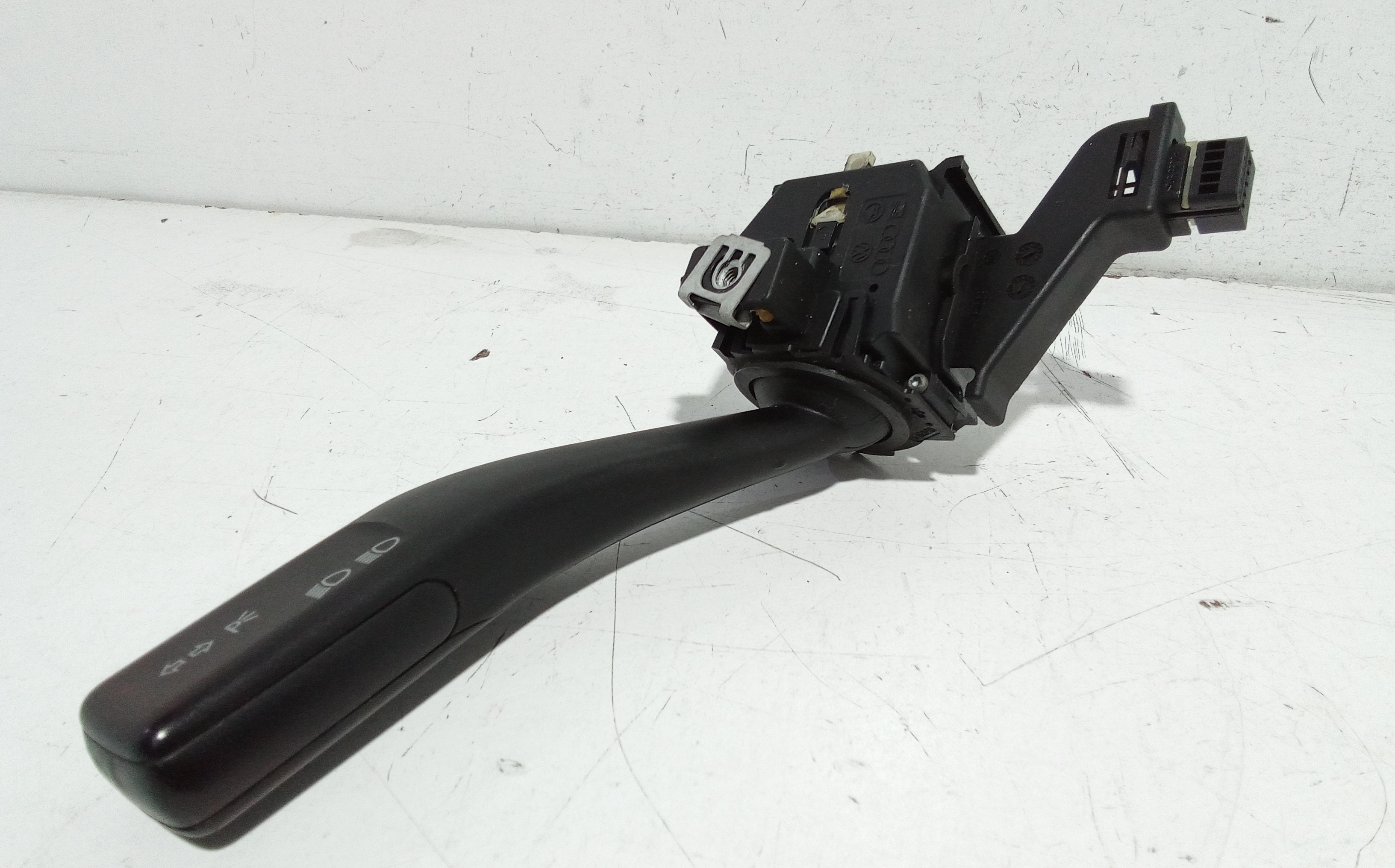 Devioluci sinistro per Volkswagen Golf 5 Berlina (03>08) (2003 - 2008)