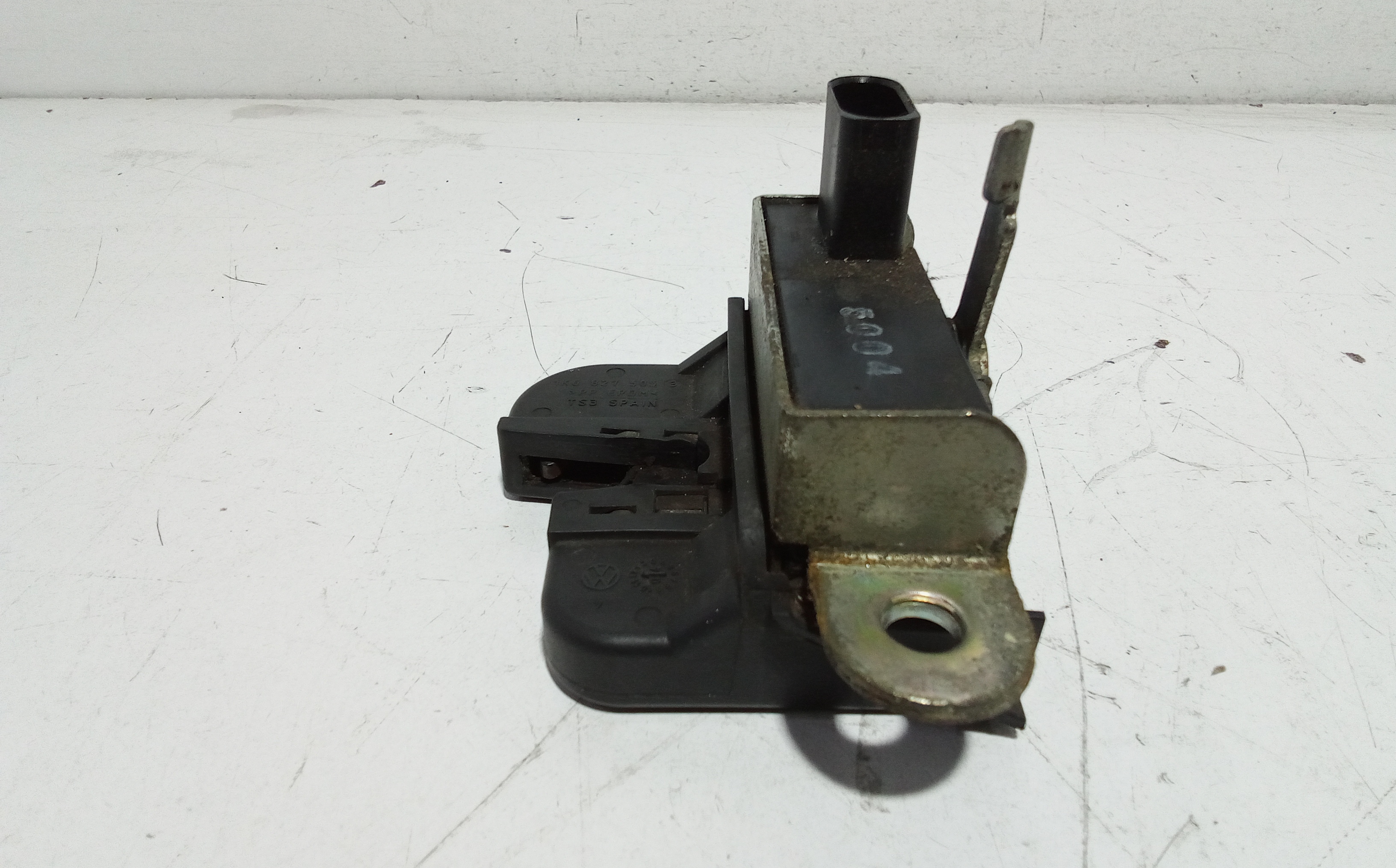 Serratura Cofano Posteriore per Volkswagen Golf 5 Berlina (03>08) (2003 - 2008)