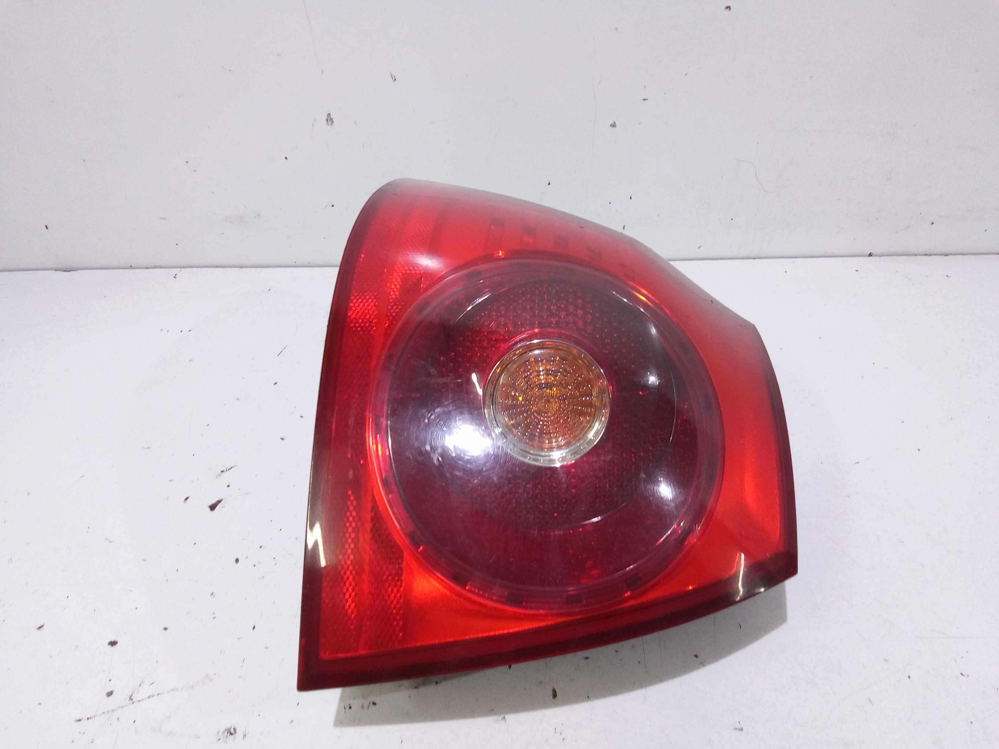 Stop fanale Posteriore sinistro lato Guida per Volkswagen Golf 5 Berlina (03>08) (2003 - 2008)