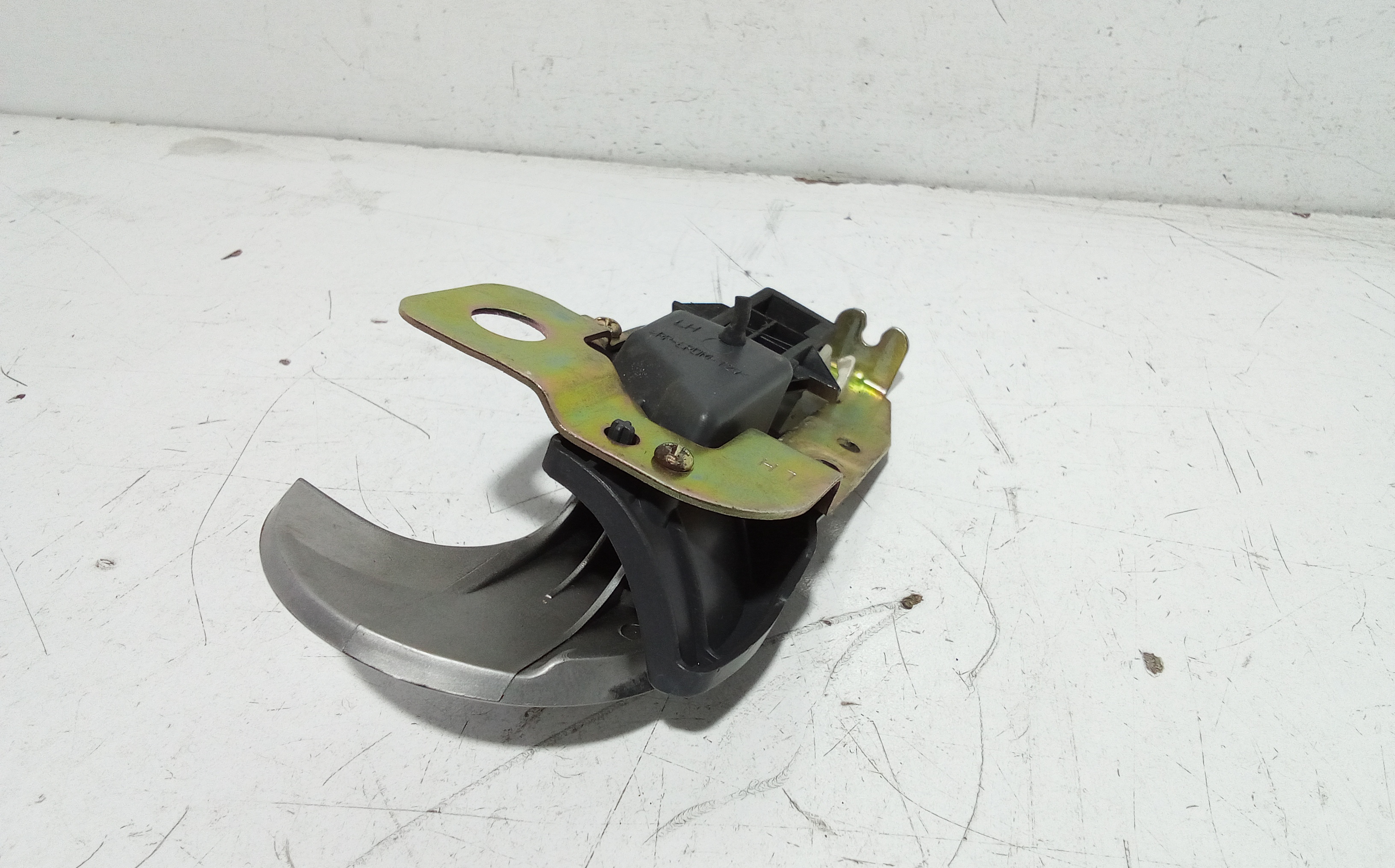 Maniglia interna Posteriore Sinistra per Dr 1 1 Serie (2009 - 2014)