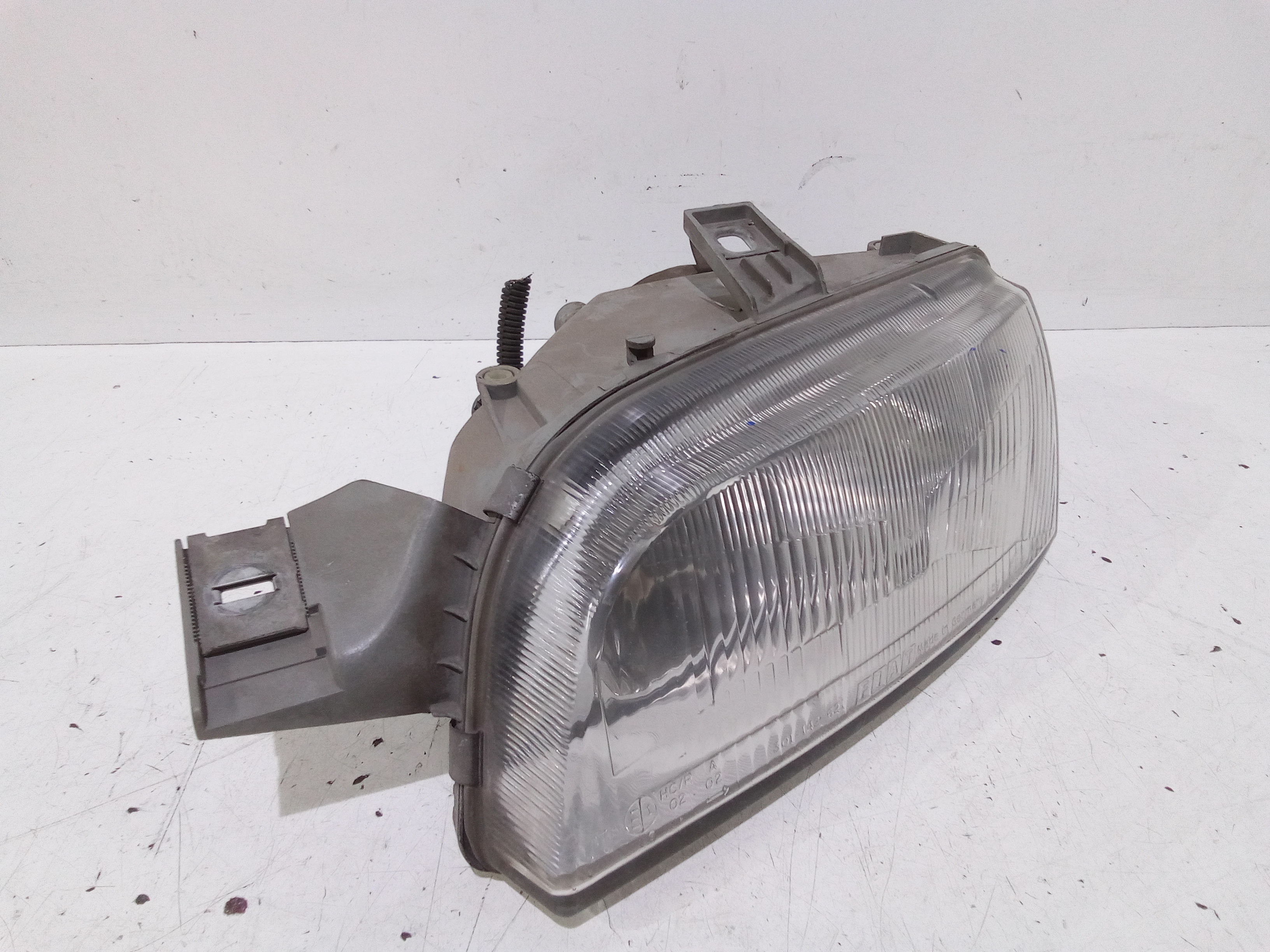 Faro anteriore Sinistro Guida per Fiat Punto Berlina 3p (1993 - 1999)
